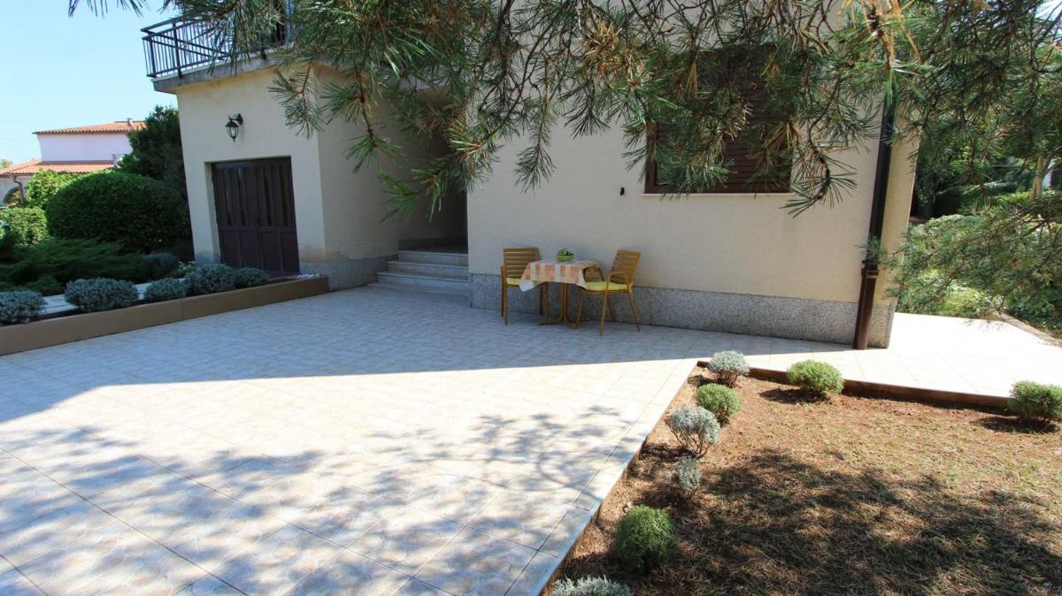Apartment studio Ljutić