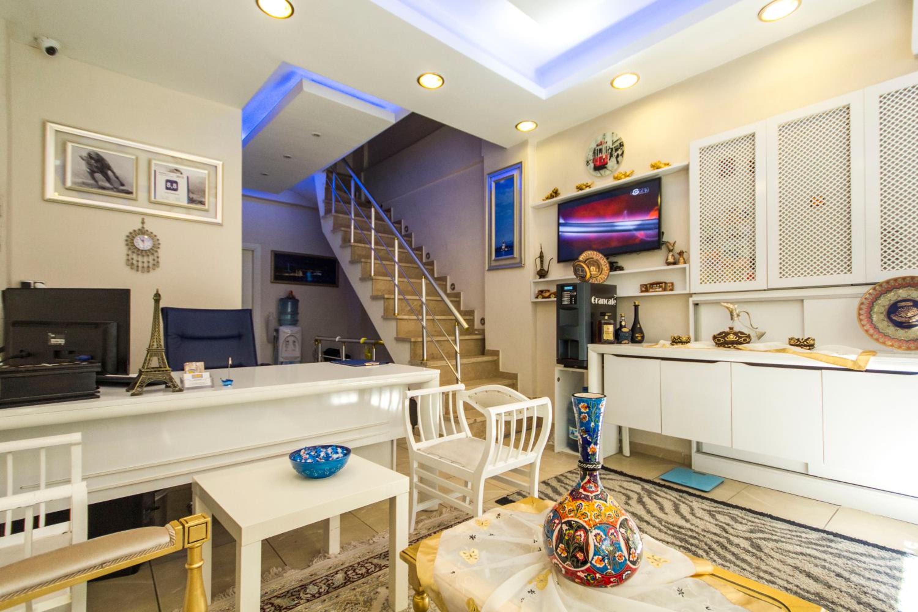 Lemon Residence - Image 13