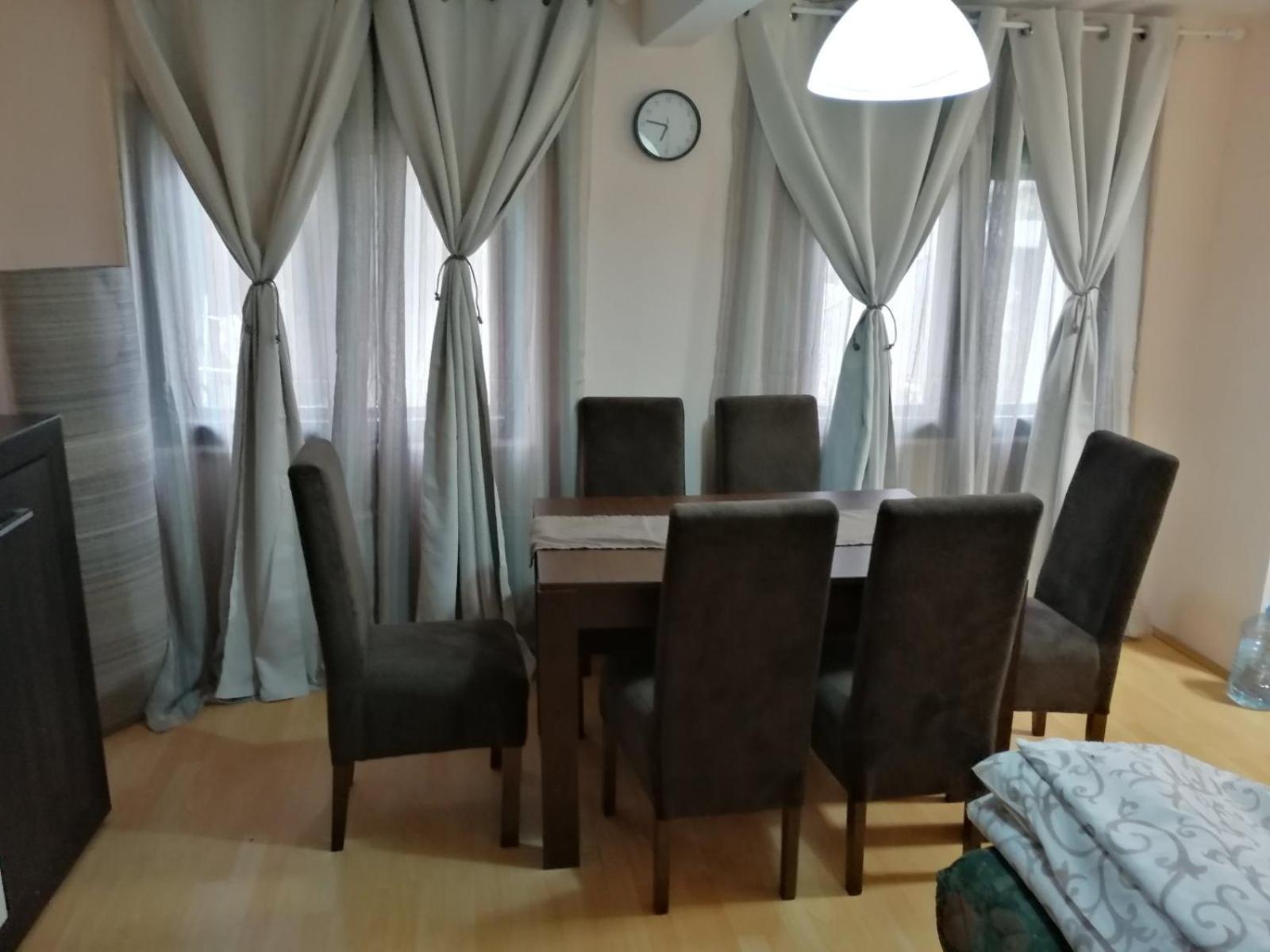 Apartman "Mira" view 2