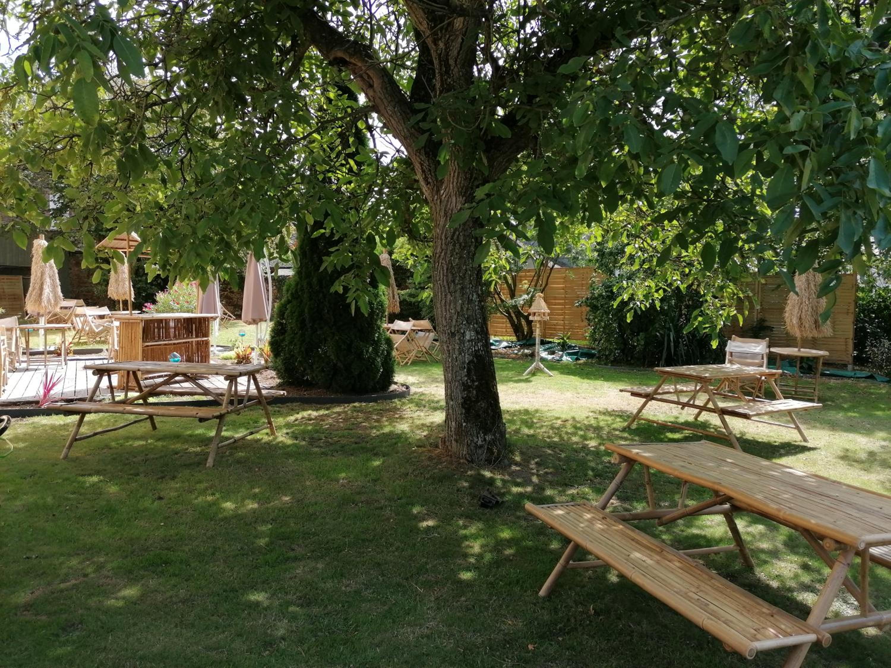le Ricordeau en Domagné — outdoor BBQ area