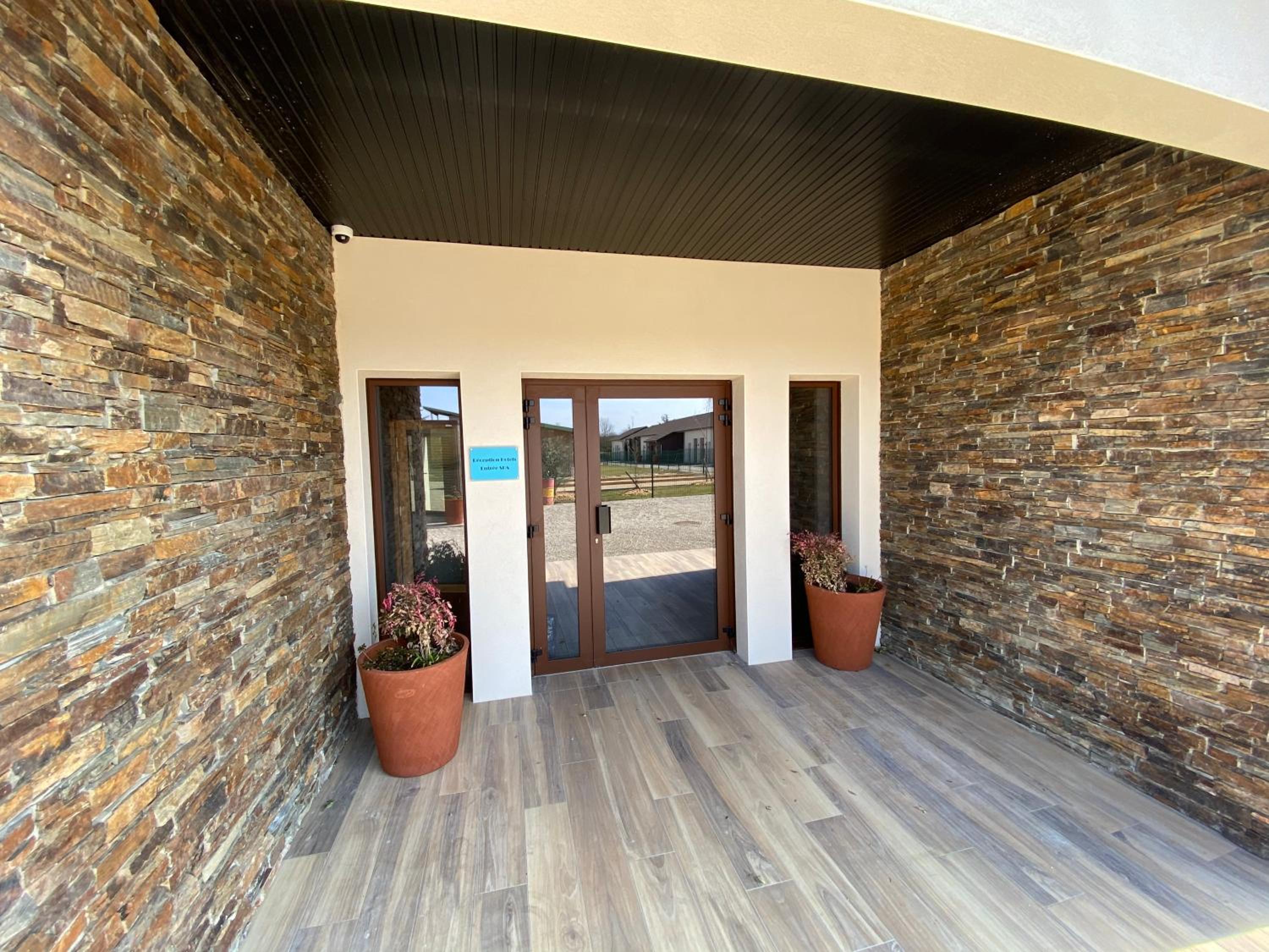 hotel reception