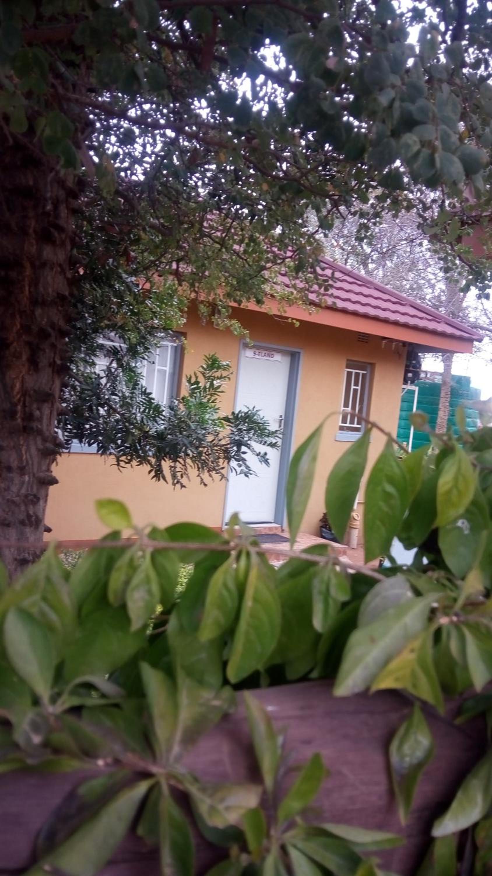 Thulamela Guest House Mahalapye