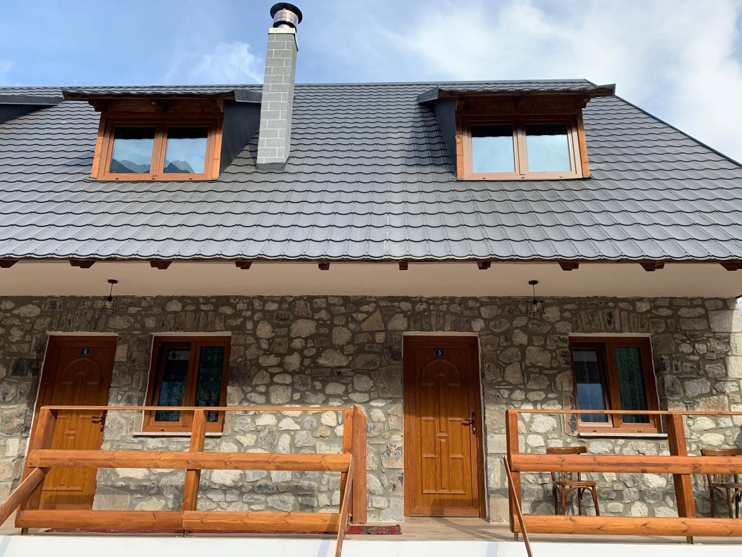 Molla Guest House