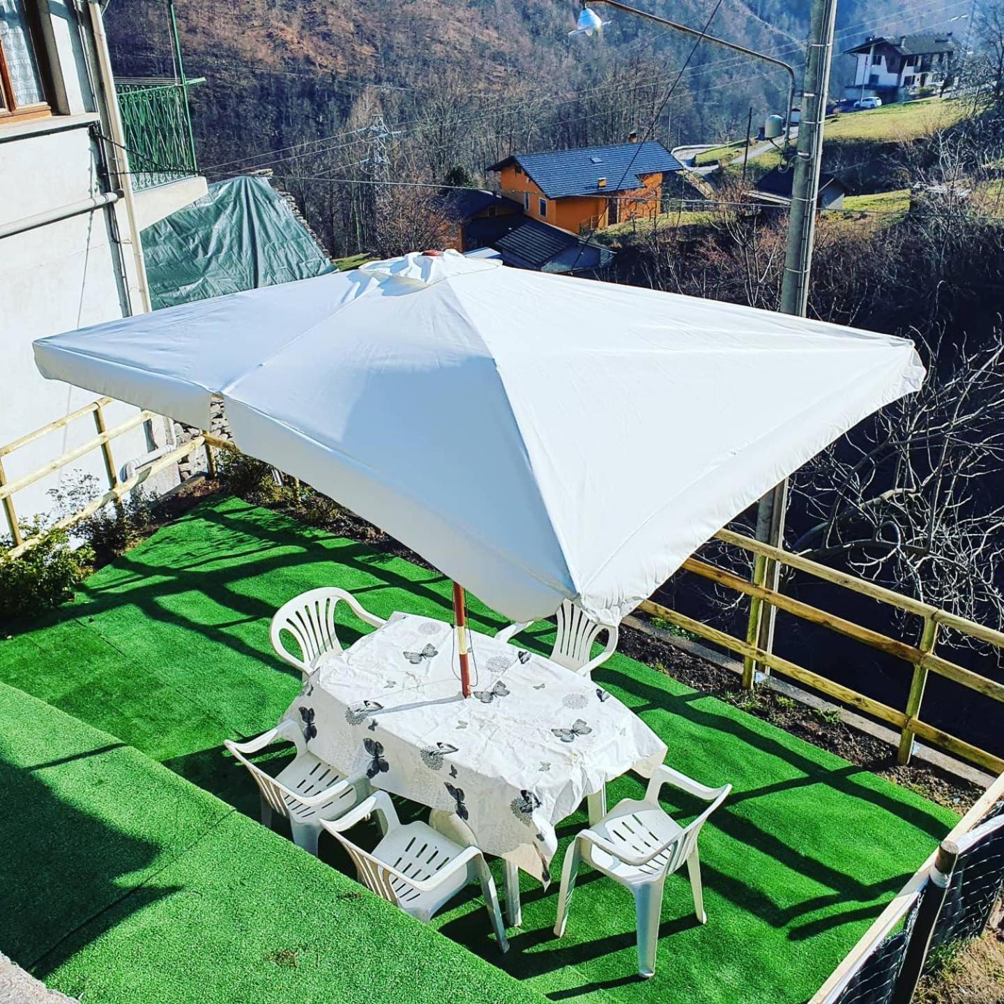 Coccinella House