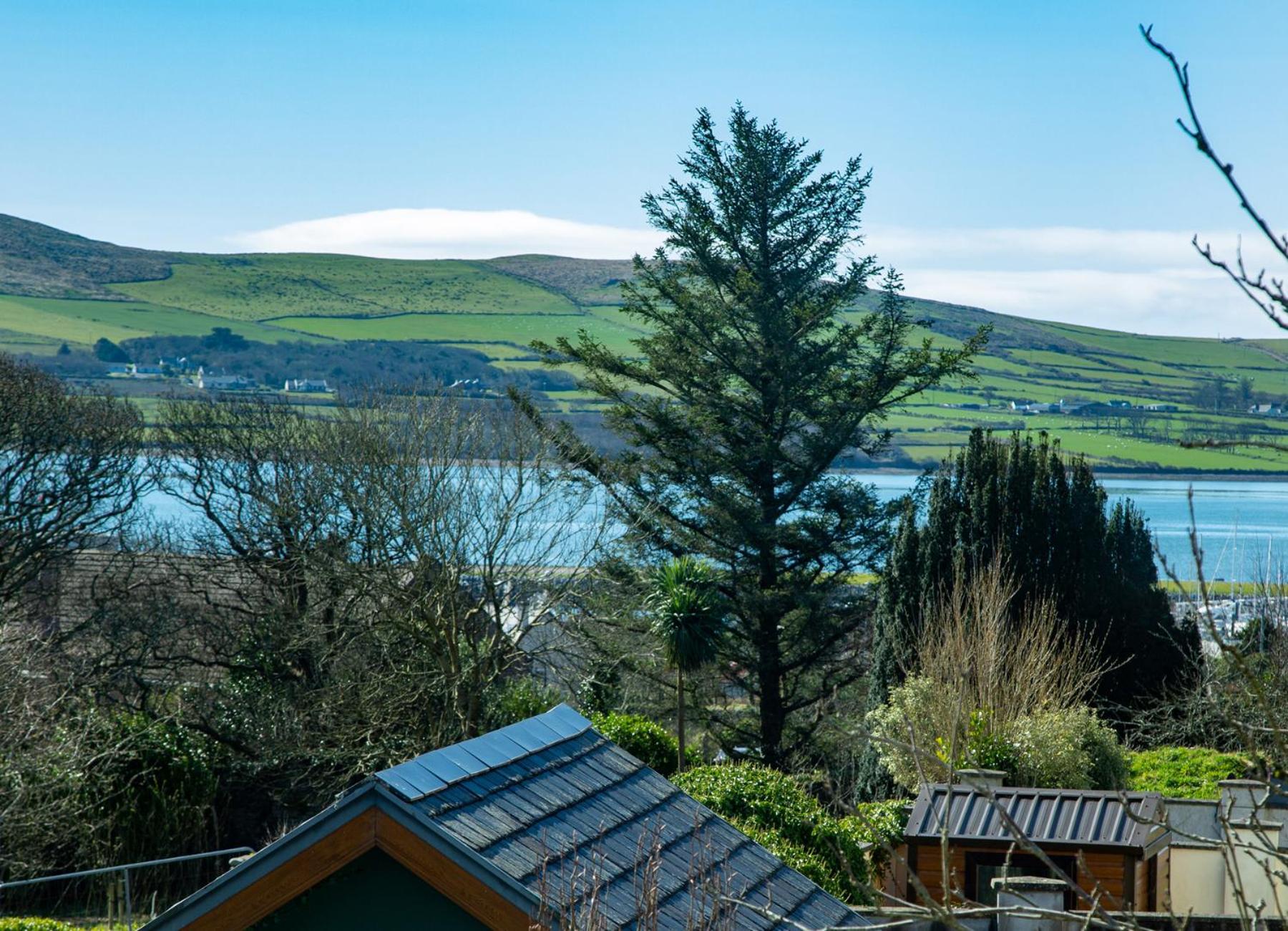 Dingle Town Holiday Home by Trident Holiday Homes view 2