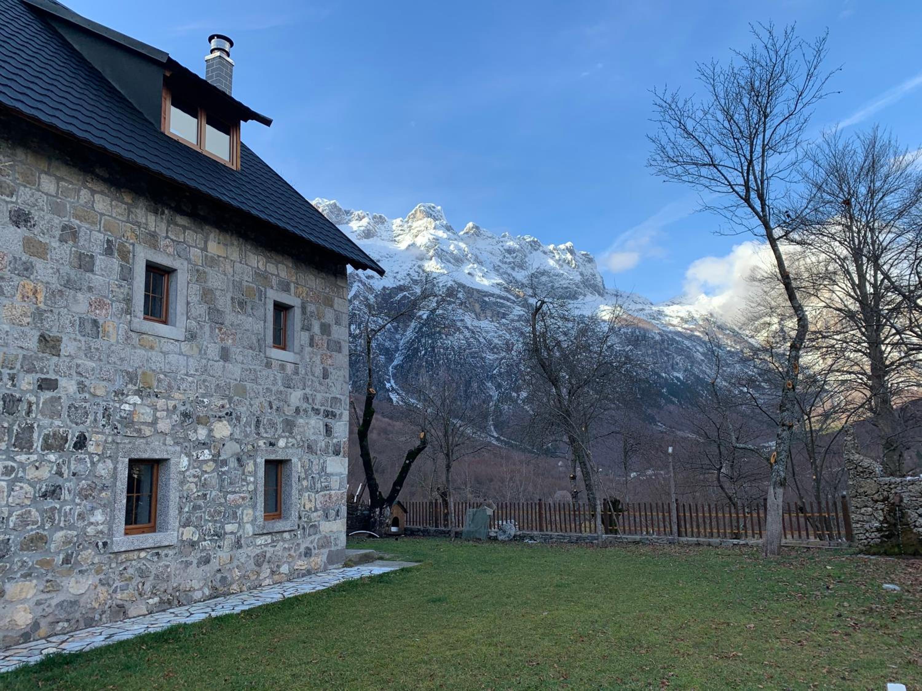 Molla Guest House