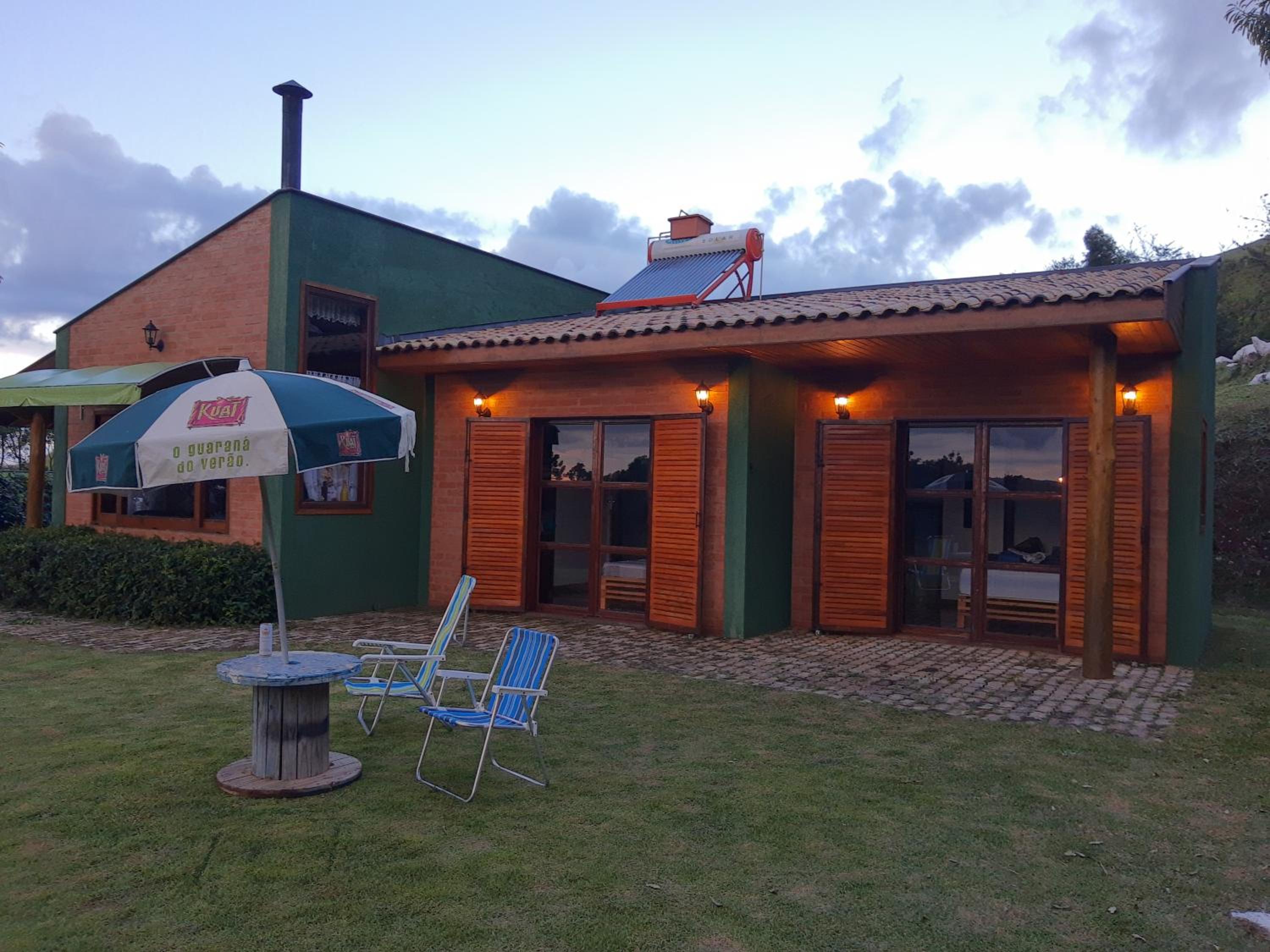 CASA NA MONTANHA