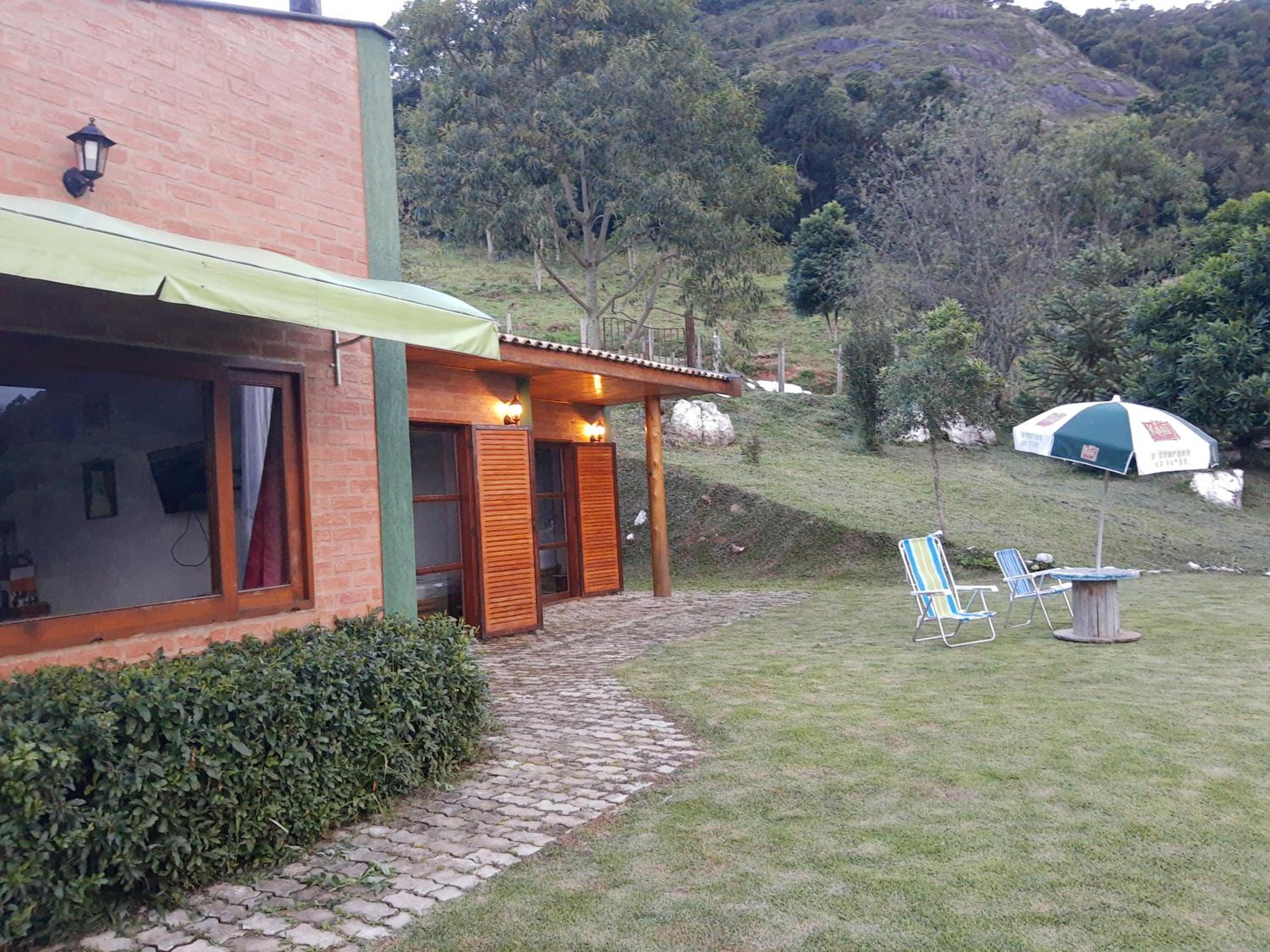 CASA NA MONTANHA