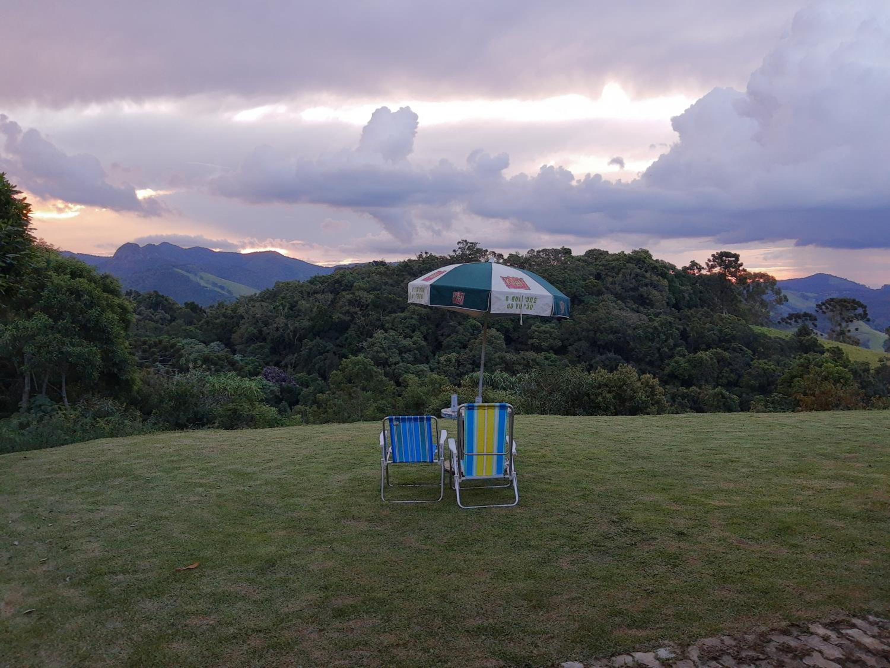 CASA NA MONTANHA