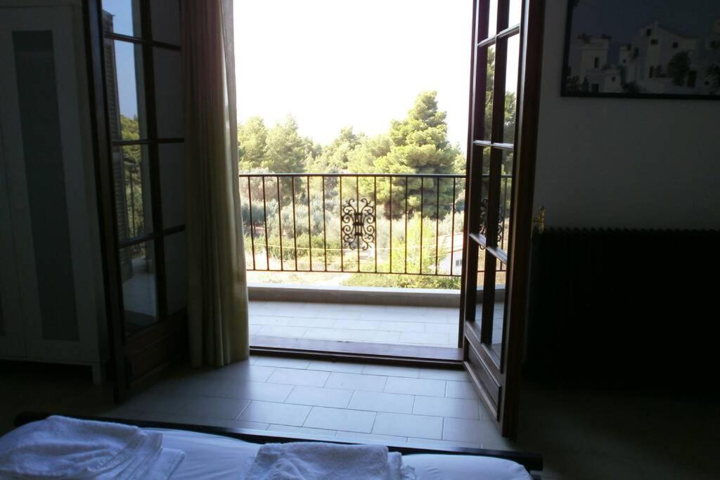 villa eucose luxury villa view 4