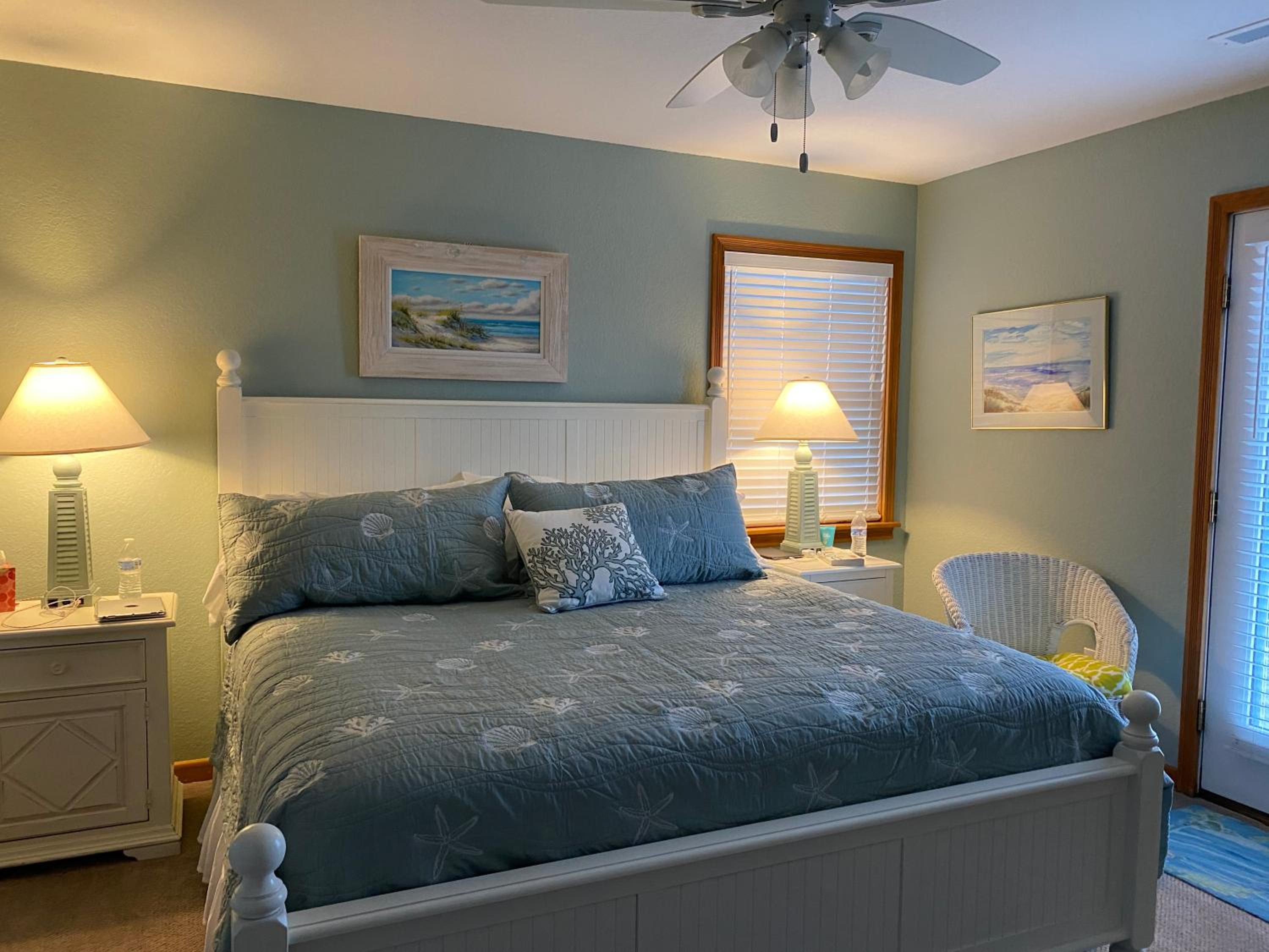Mystic Memories - S Nags Head MP 19, Ocean View, Beach 80 Yds, Pool, Hot Tub, Close to Pier