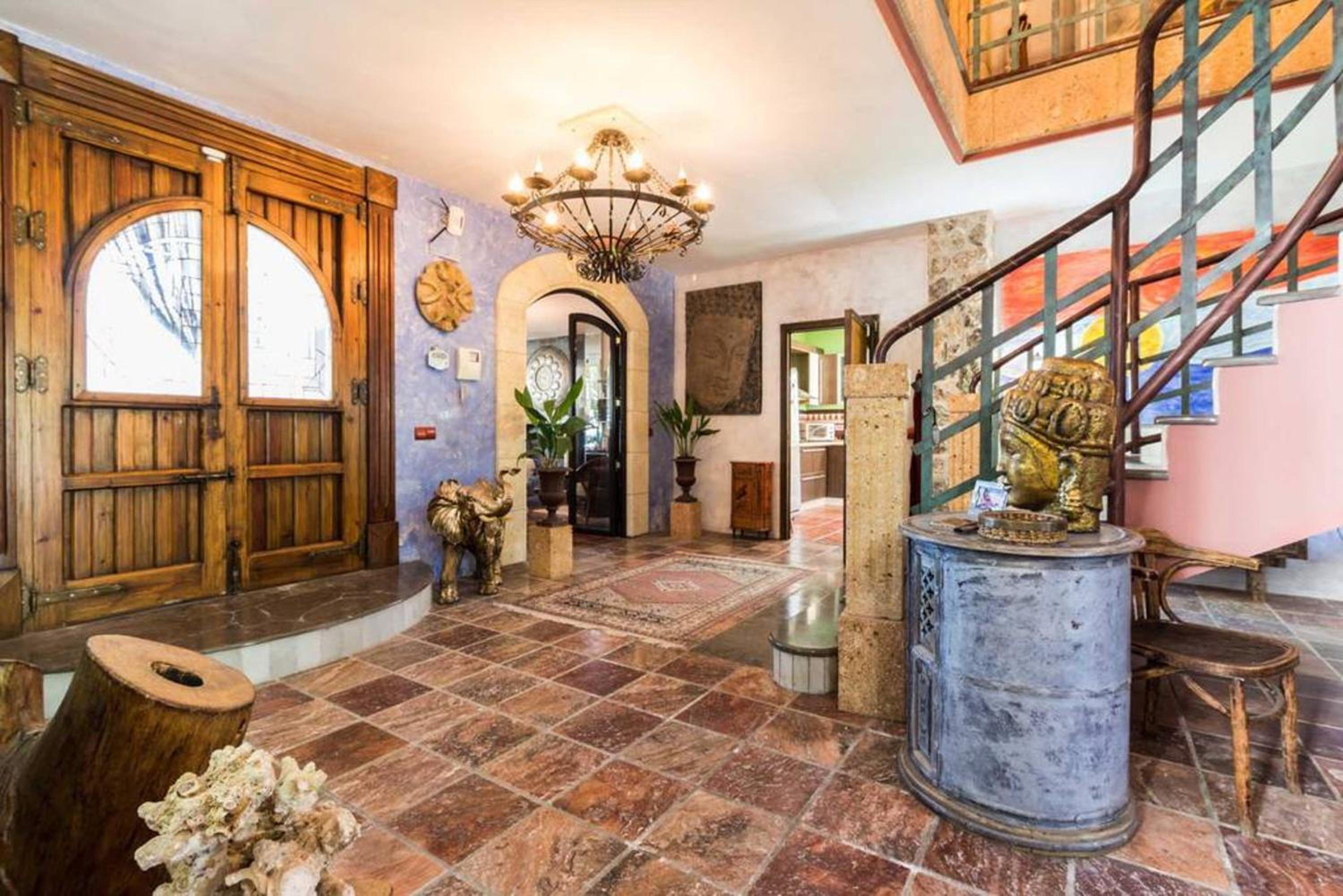 Charming Villa in Padul with Mountain View and Private Pool