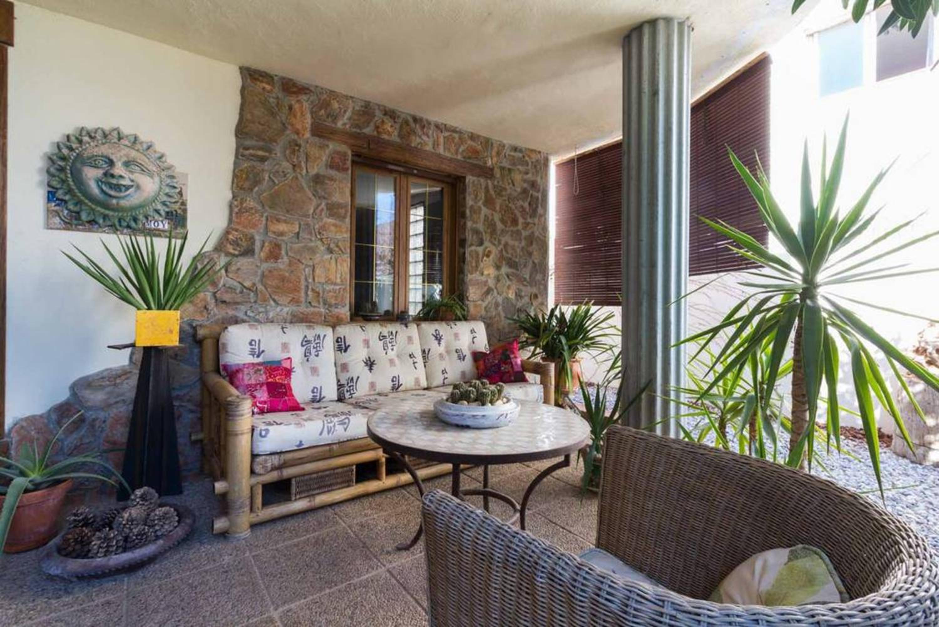 Charming Villa in Padul with Mountain View and Private Pool