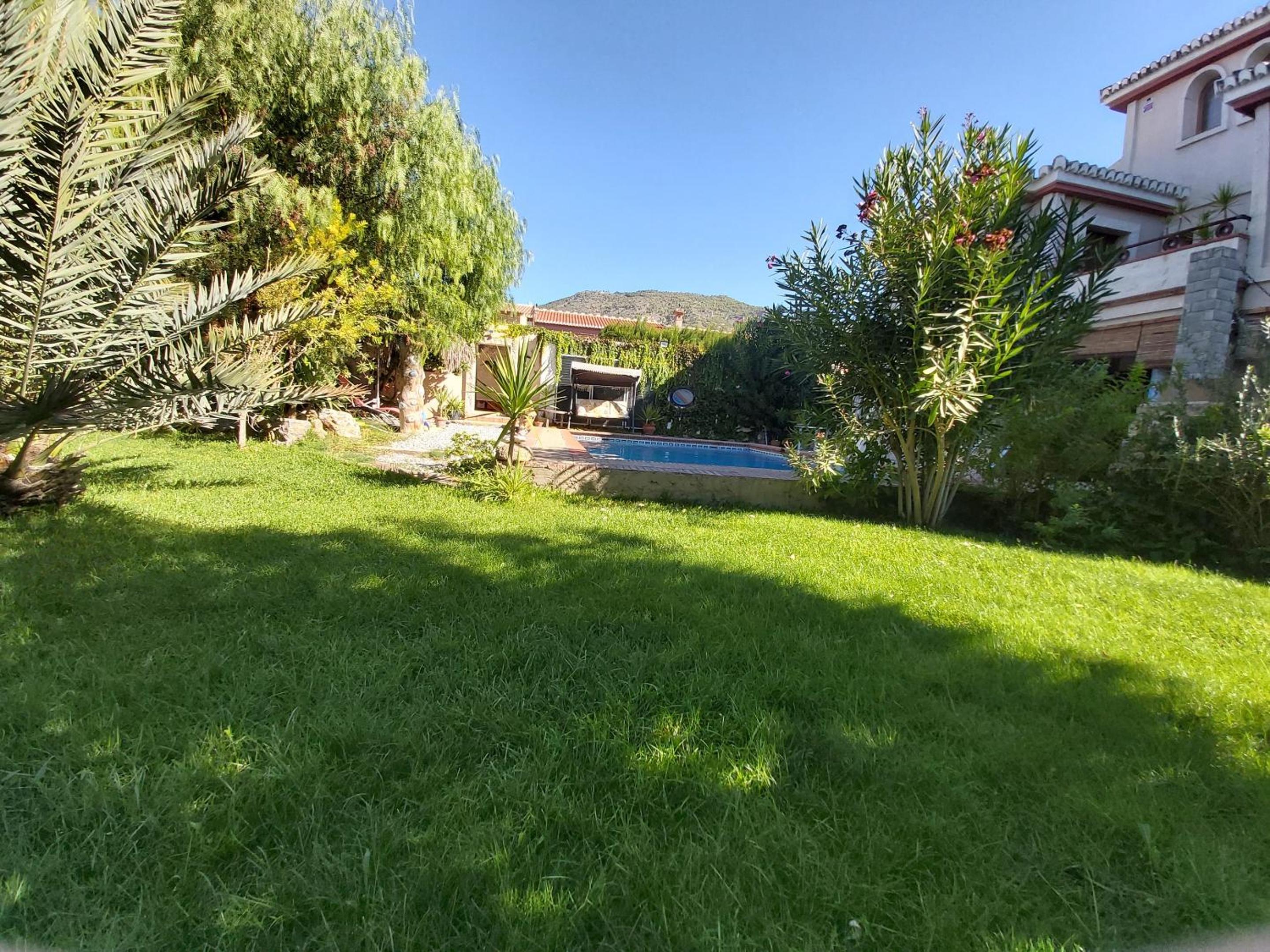 Charming Villa in Padul with Mountain View and Private Pool