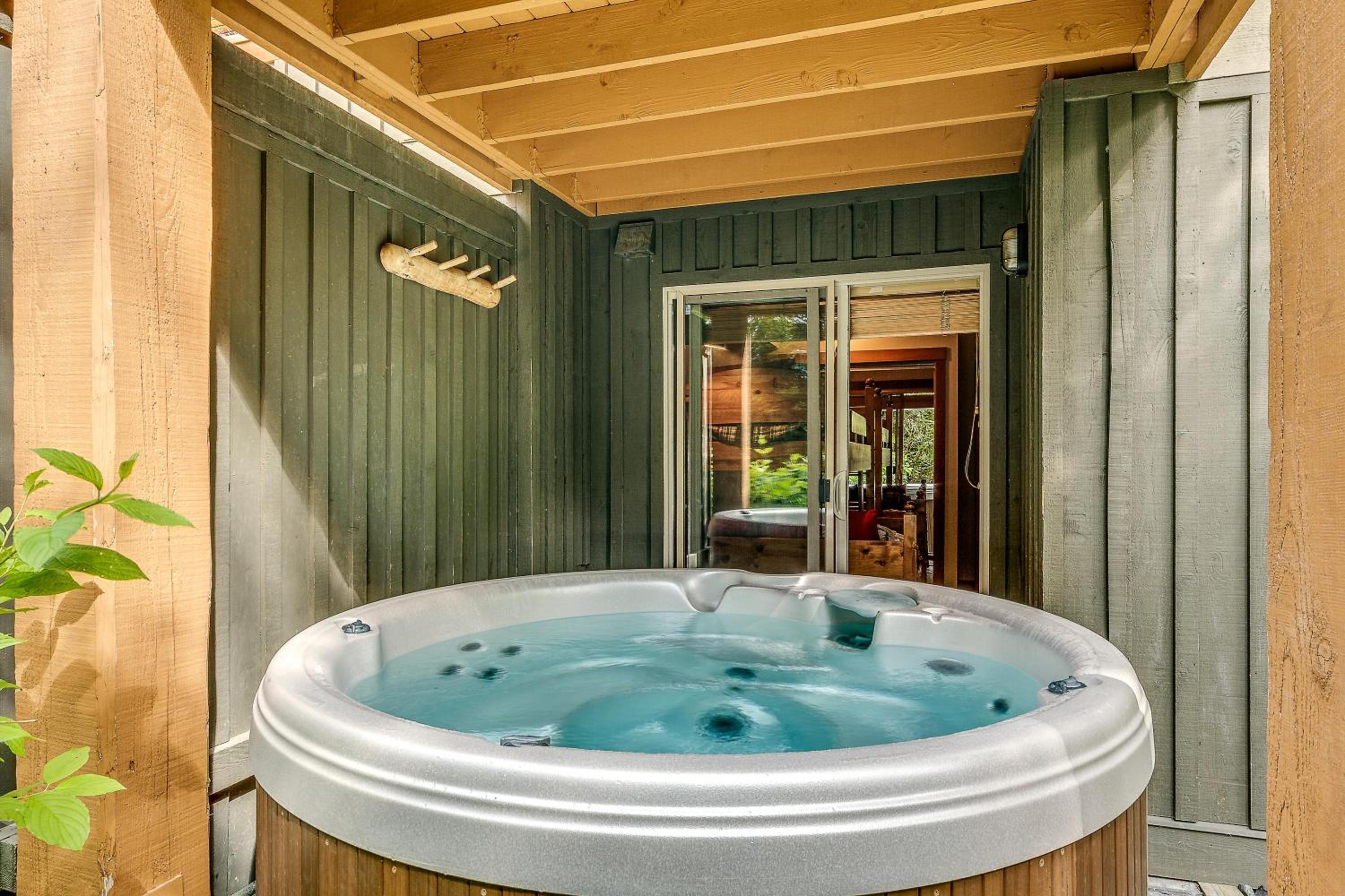 Mountain Star 28 Hot Tub