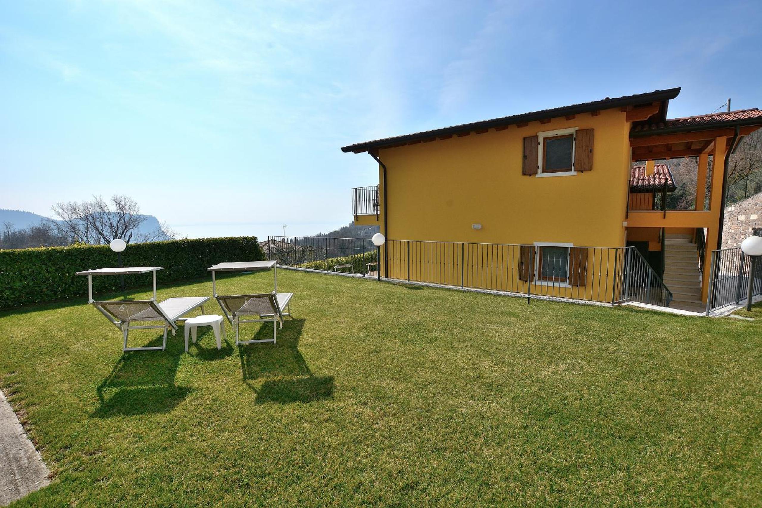 Blue Apartment in Marciaga di Costermano photo 1