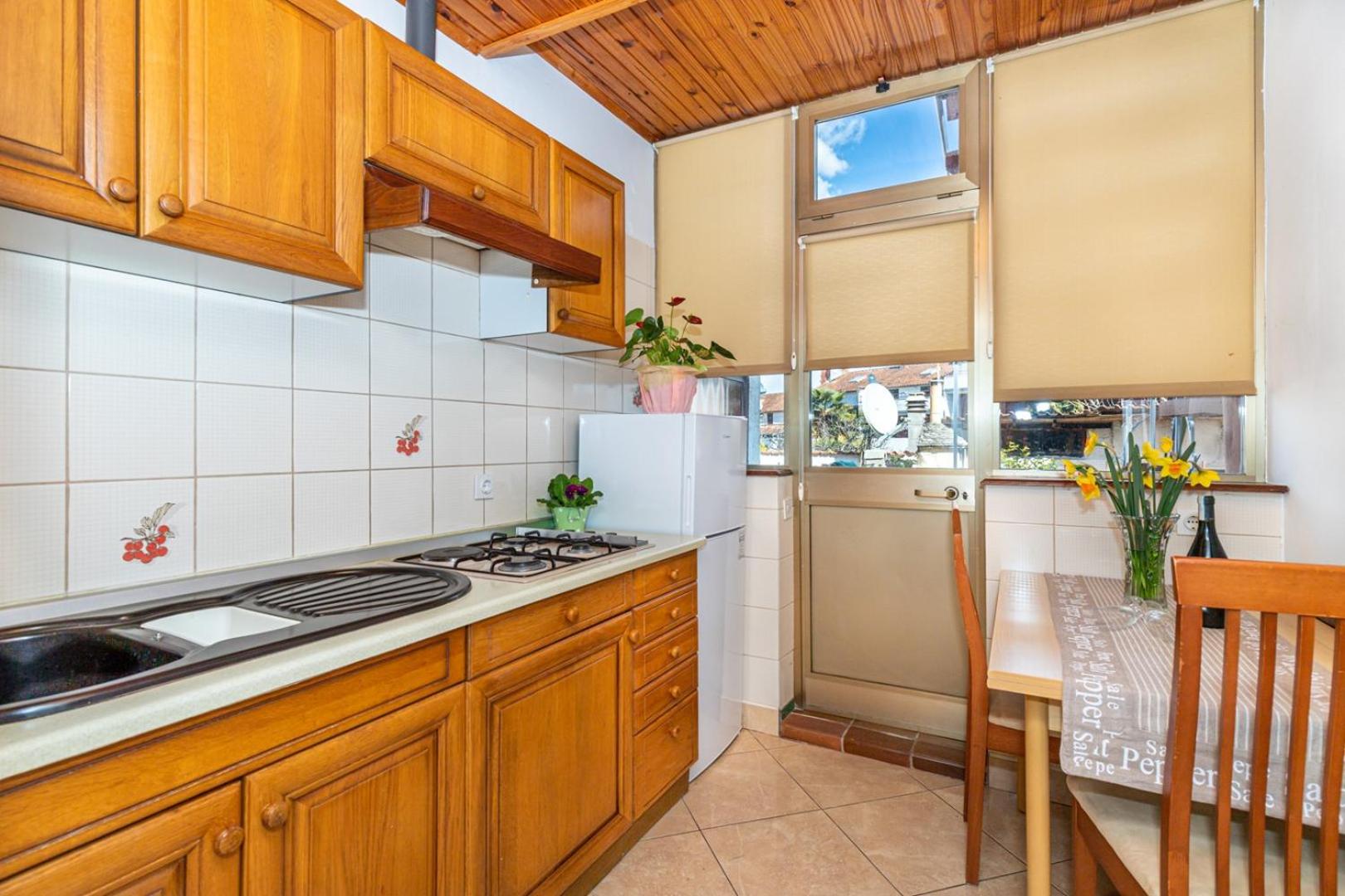 Apartments Alida view 3