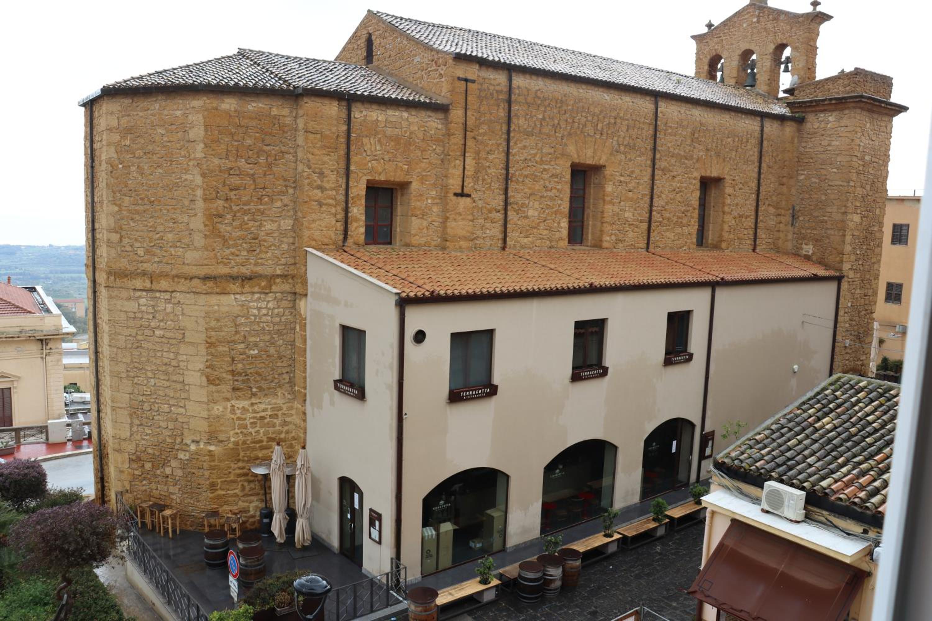 Photo 17