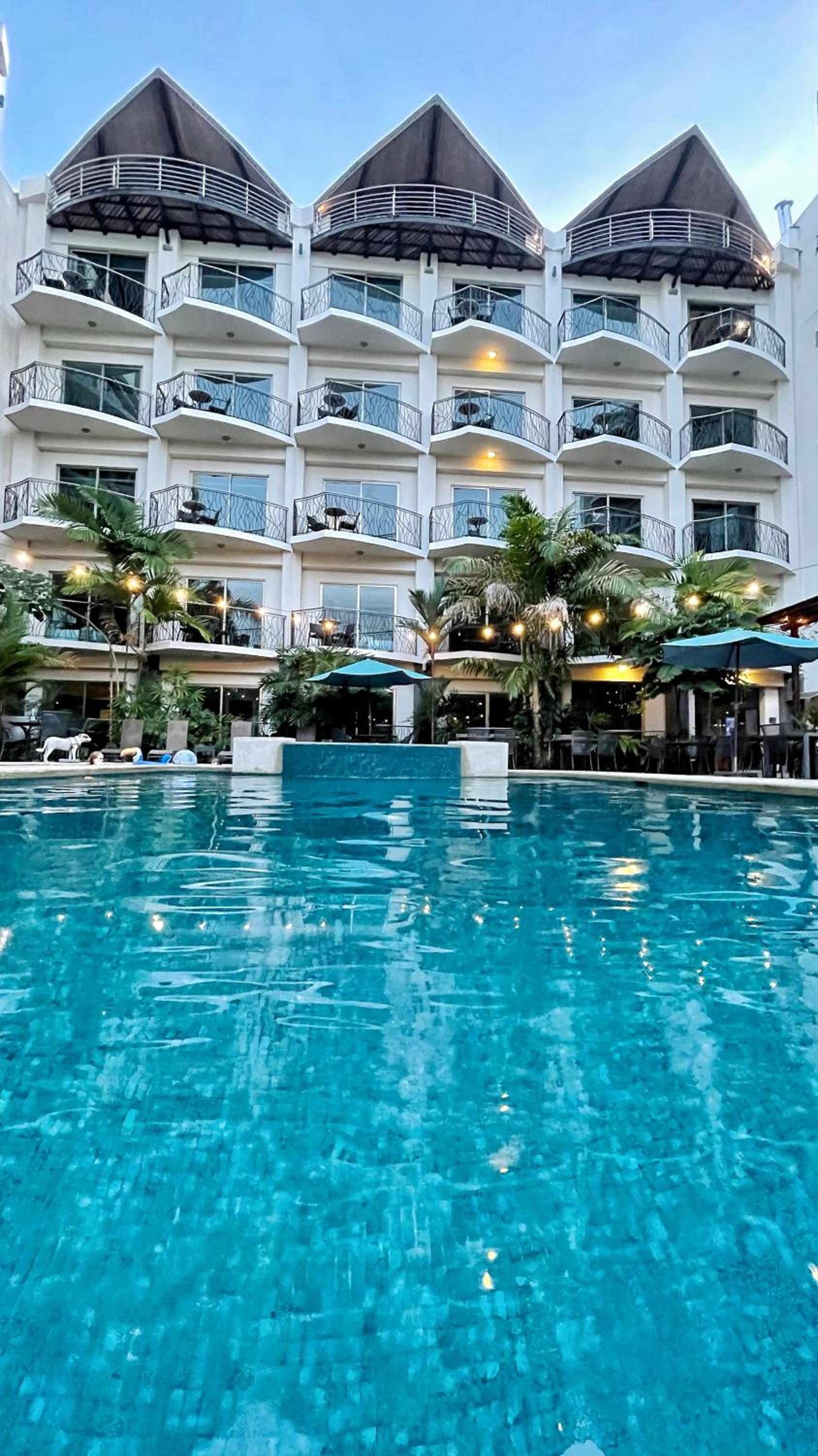 Luxury SKY PENTHOUSES 3-6BR Condo-Hotel at Oceano Jaco