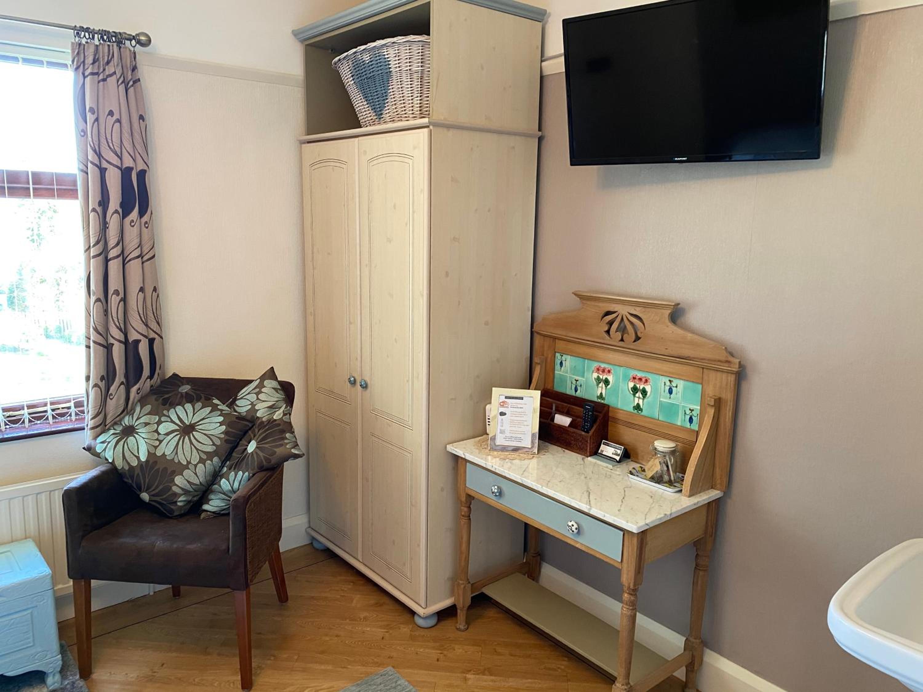 Orchard Side Bed and Breakfast