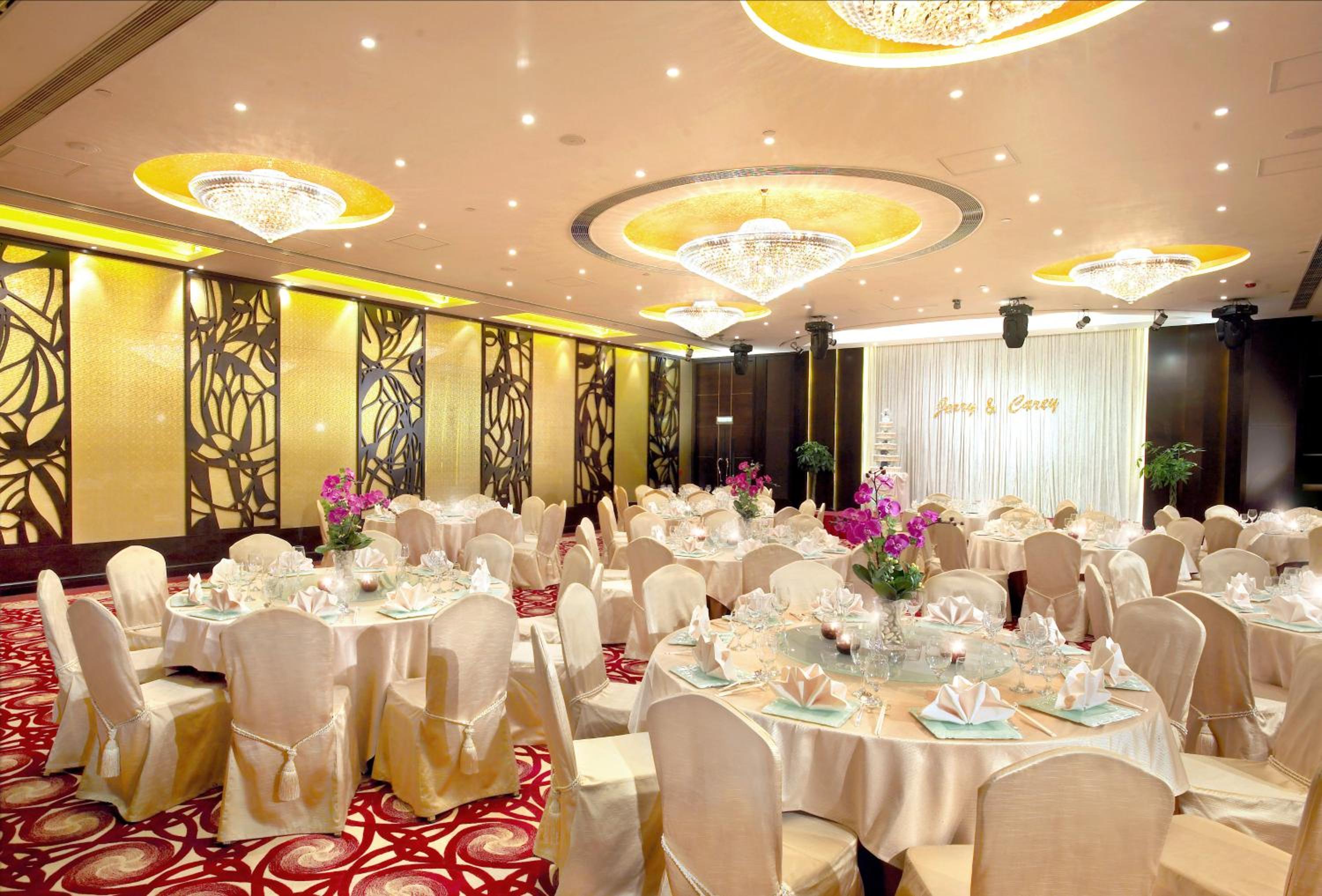 South Pacific Hotel