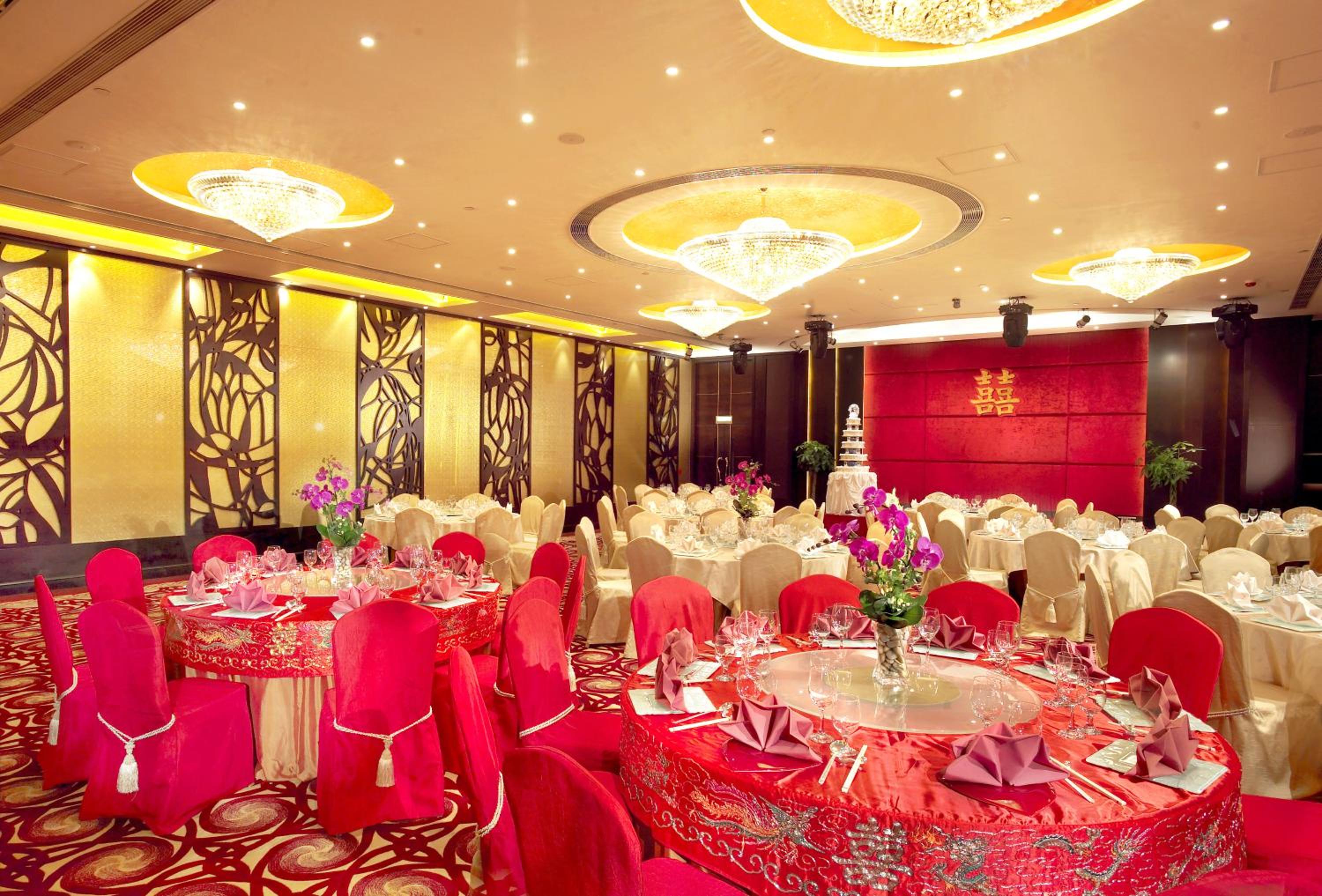 South Pacific Hotel