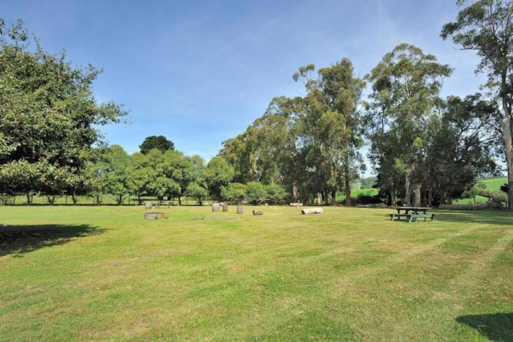 Jindi Hills Retreat