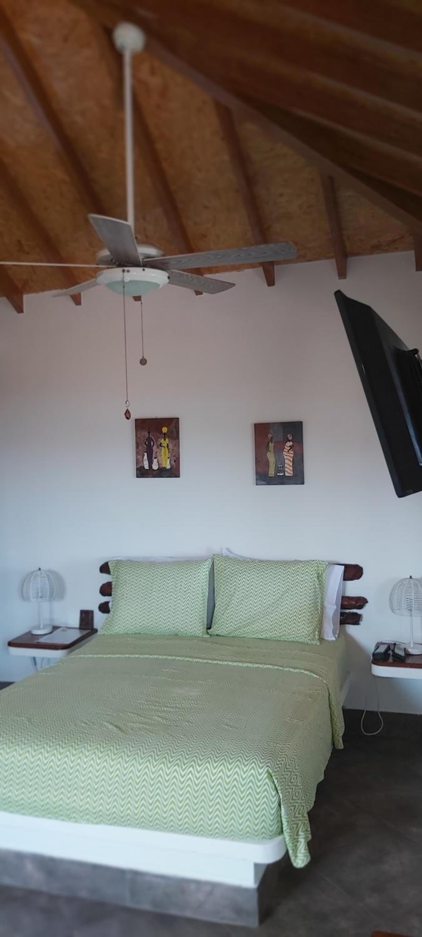 Photo 43