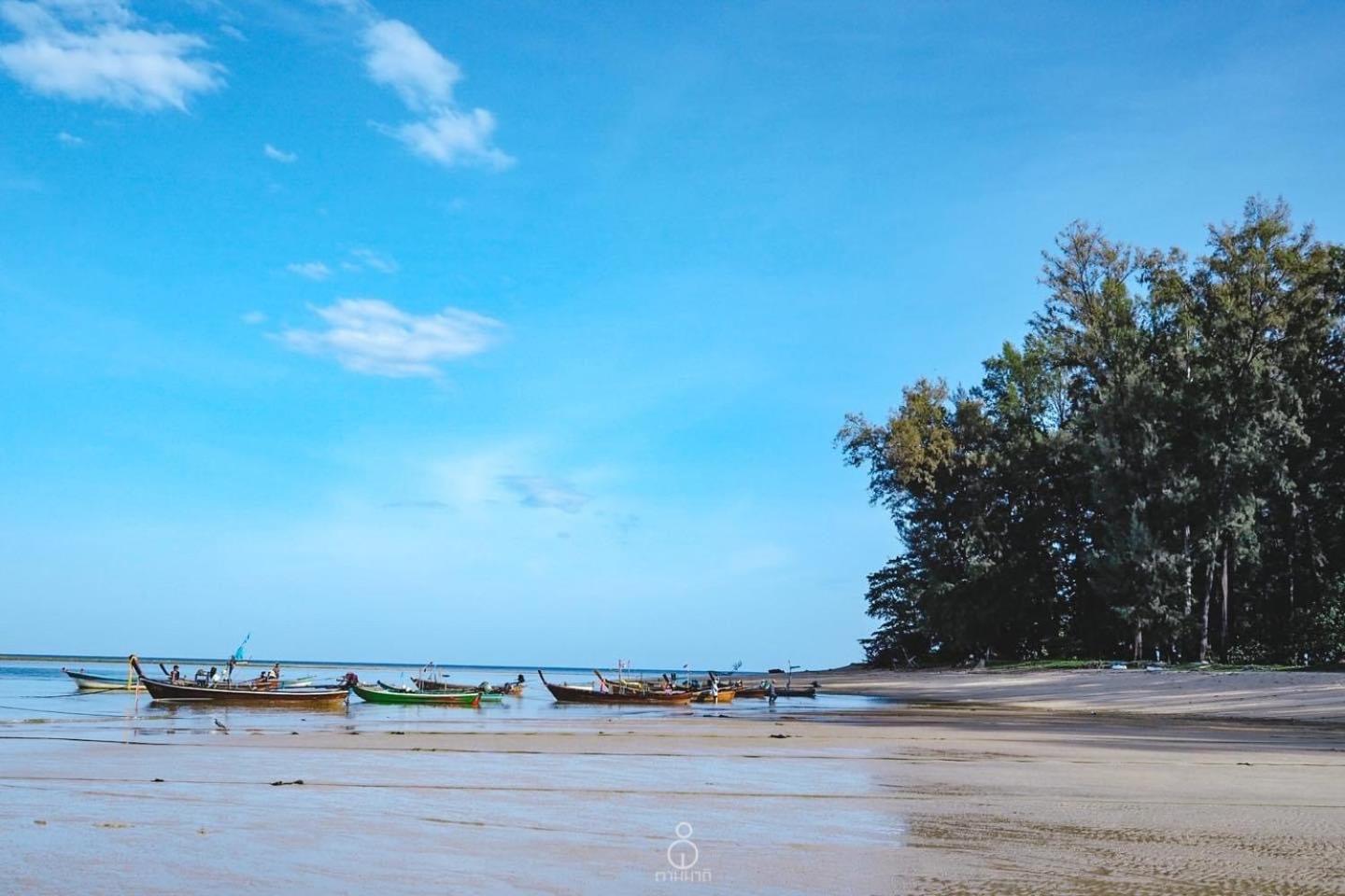 Dang Sea Beach Resort - SHA
