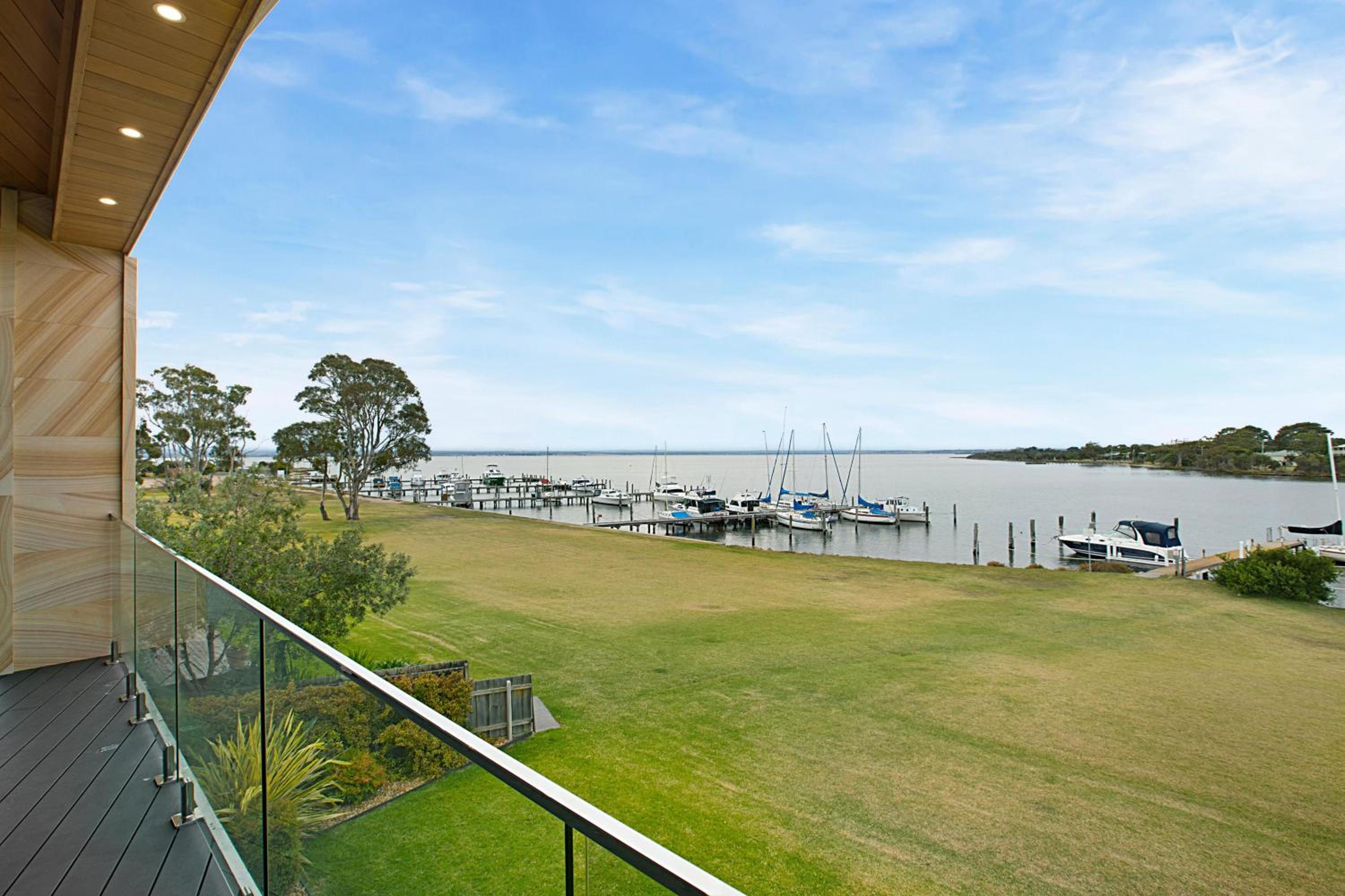 Lake King Lakehouse