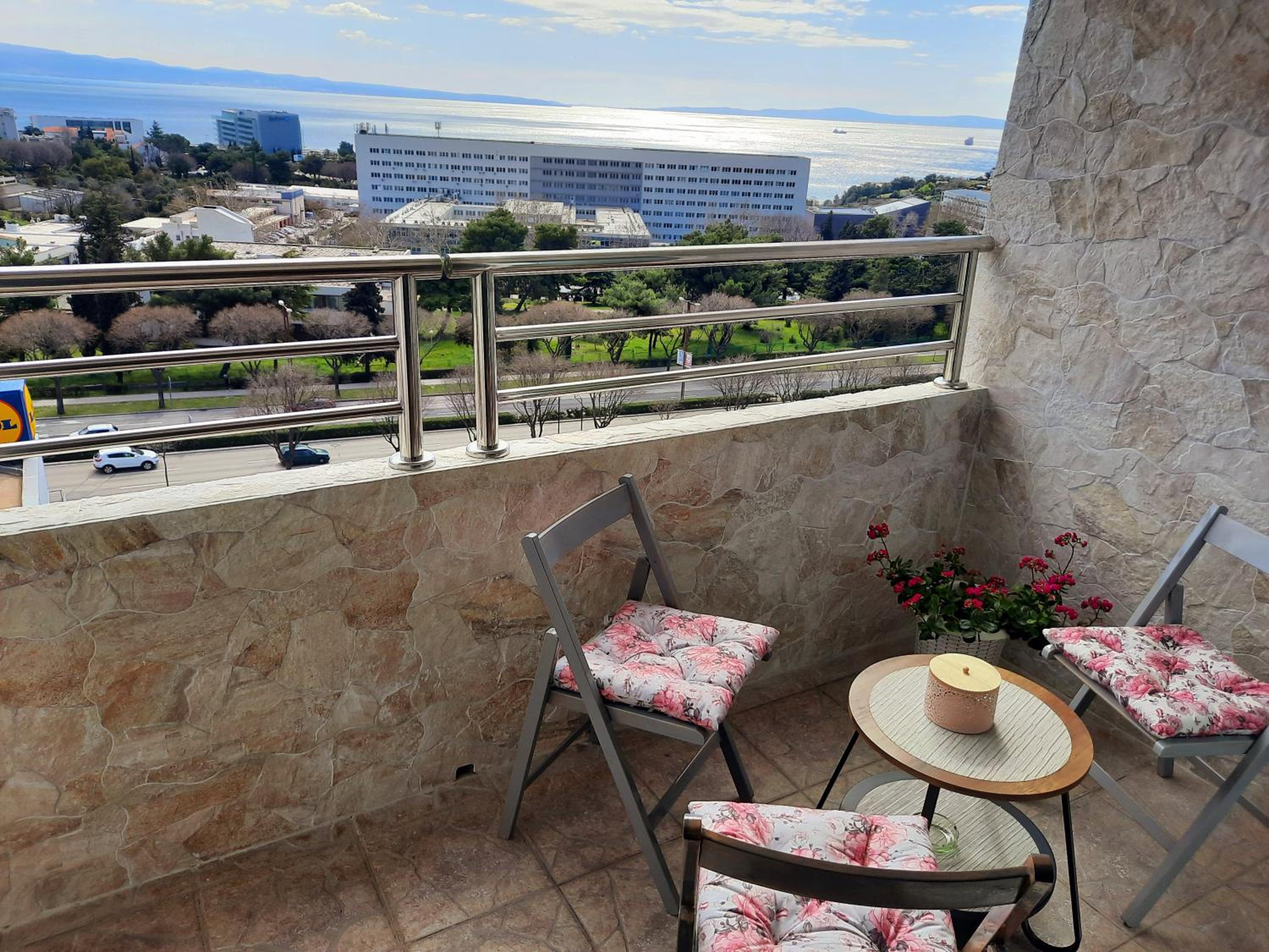 Apartment Gaga Split - sea view en Split — balance & terrace