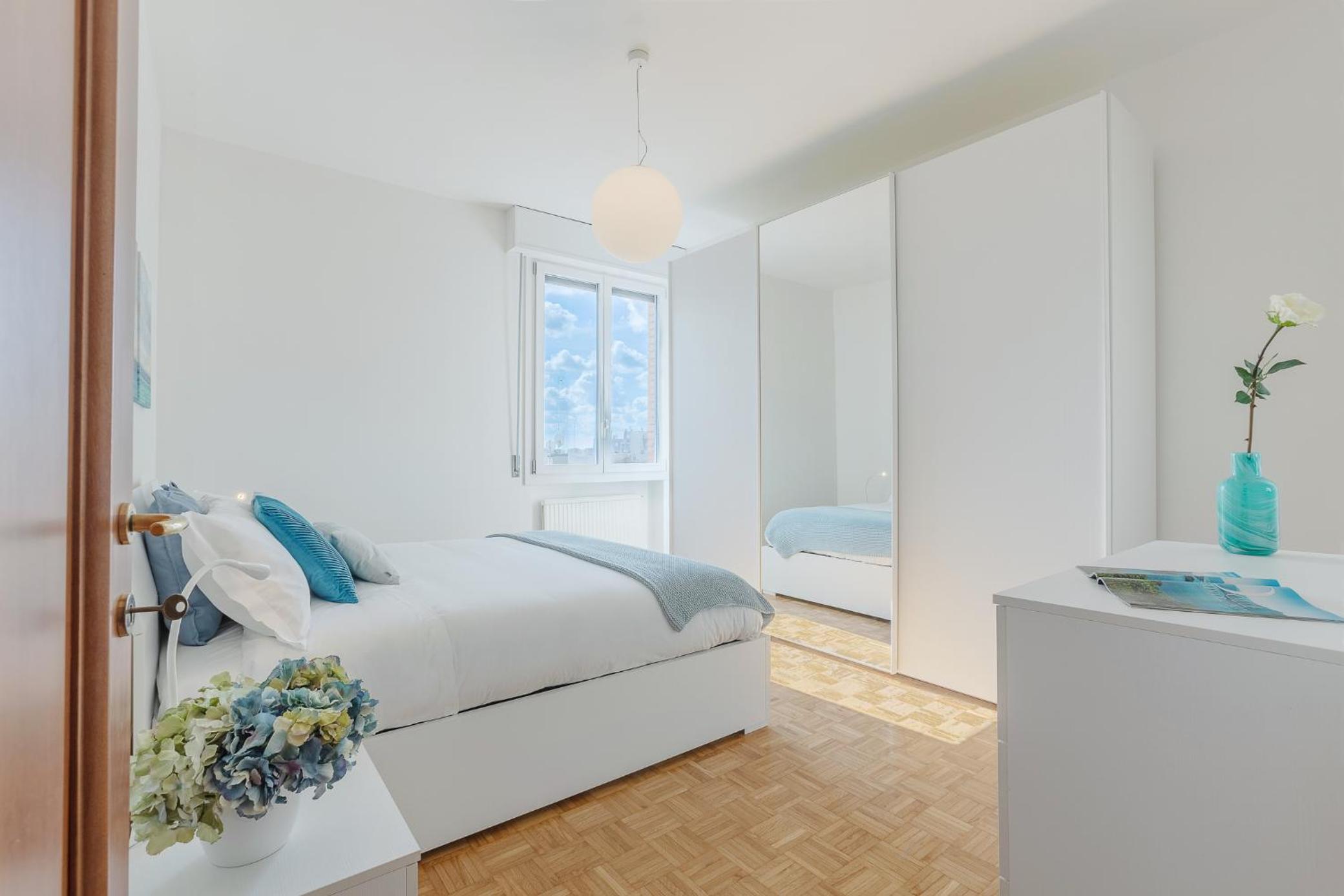 GuestHost - Luminoso Appartamento con Terrazzo Vicino all'Universita' view 4