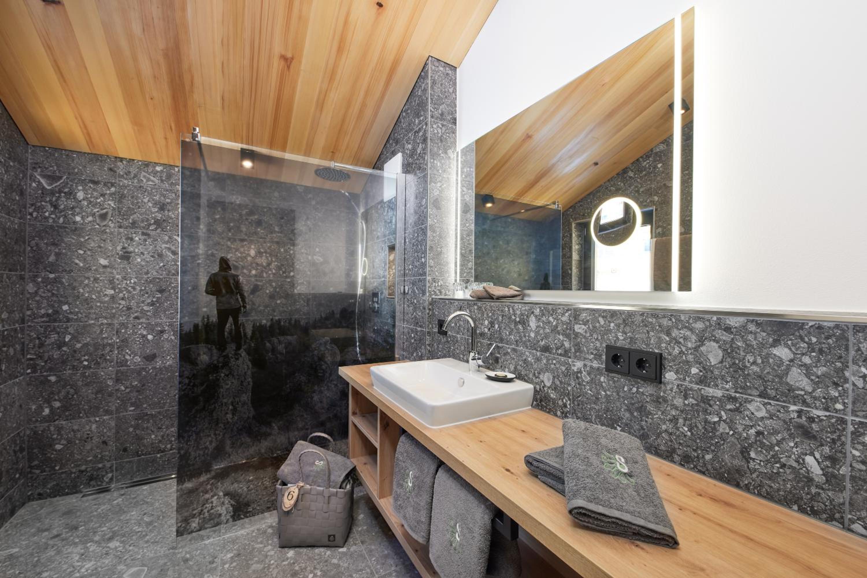 Siplinger Suites - Ferienwohnungen - Sauna und Fitness