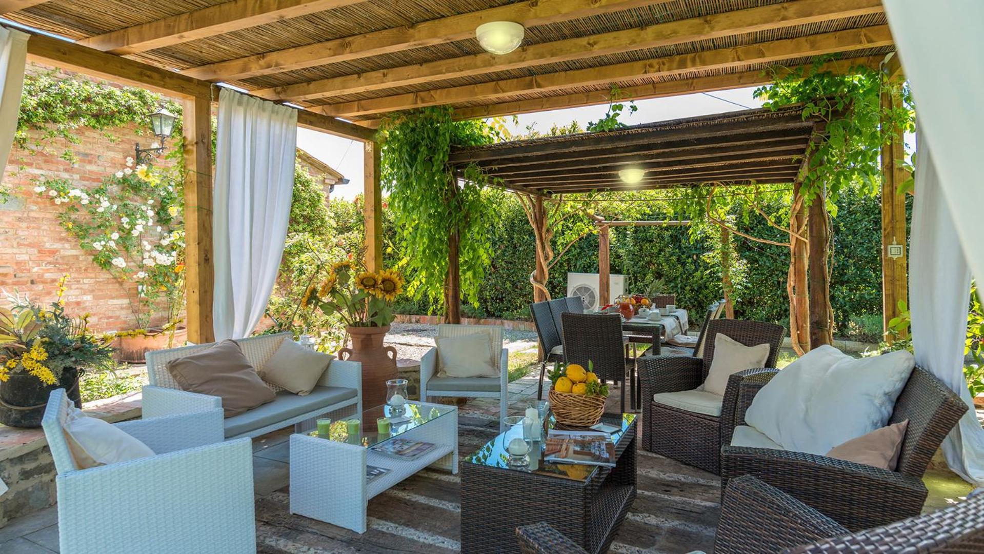 Albachiara 8, Emma Villas view 4