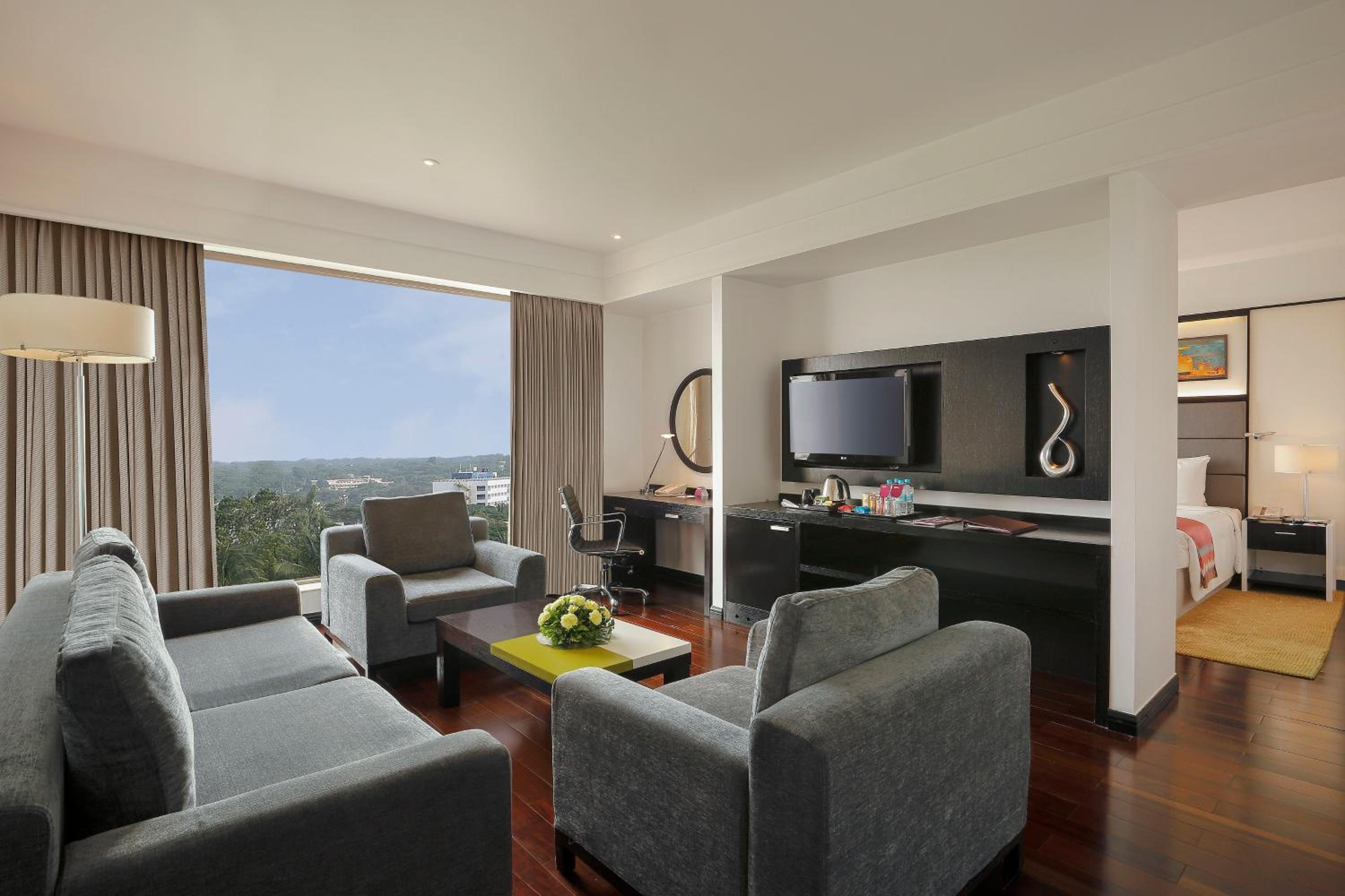 Crowne Plaza Pune City Centre by IHG