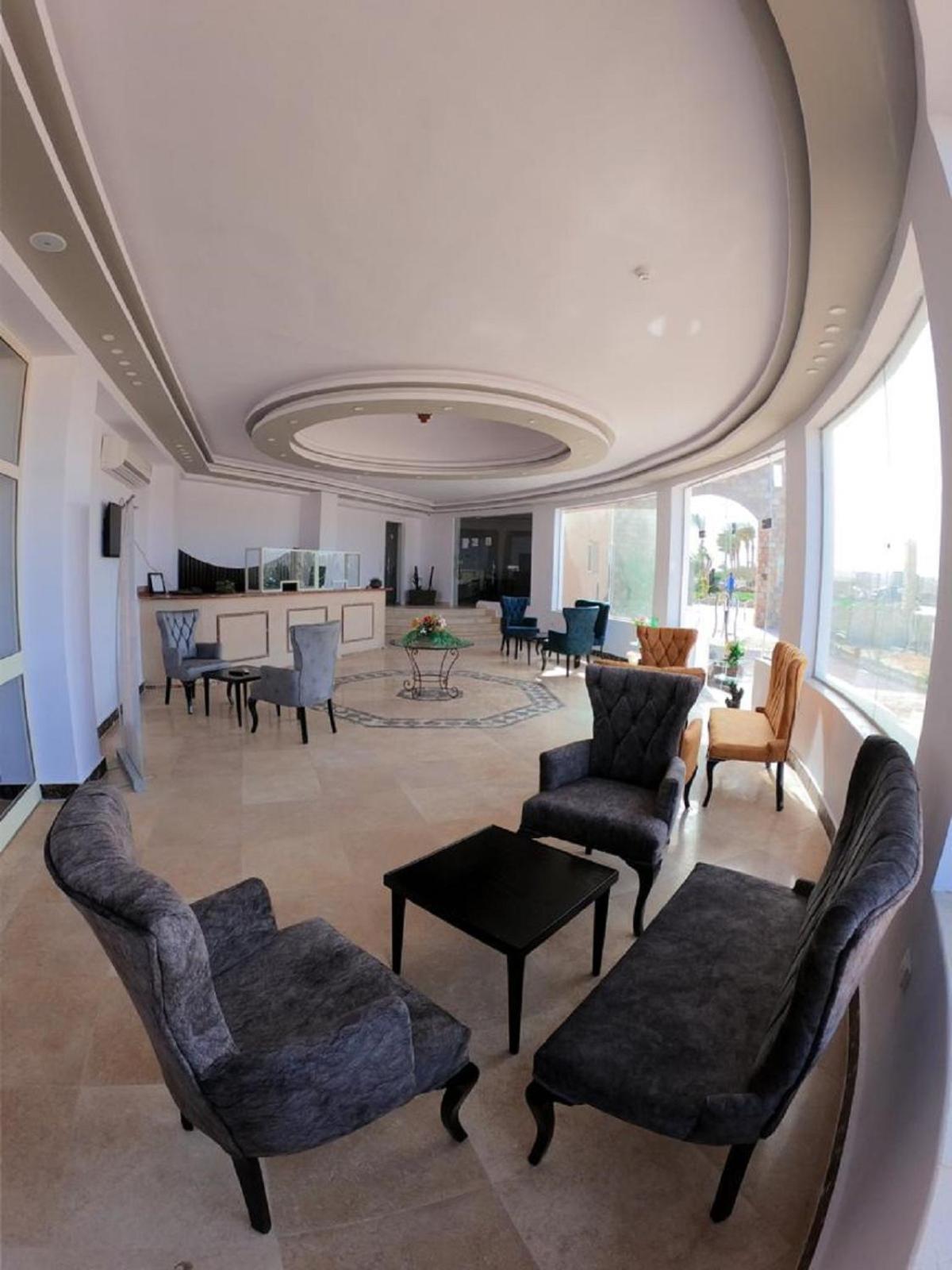 Silver Beach Boutique Hotel