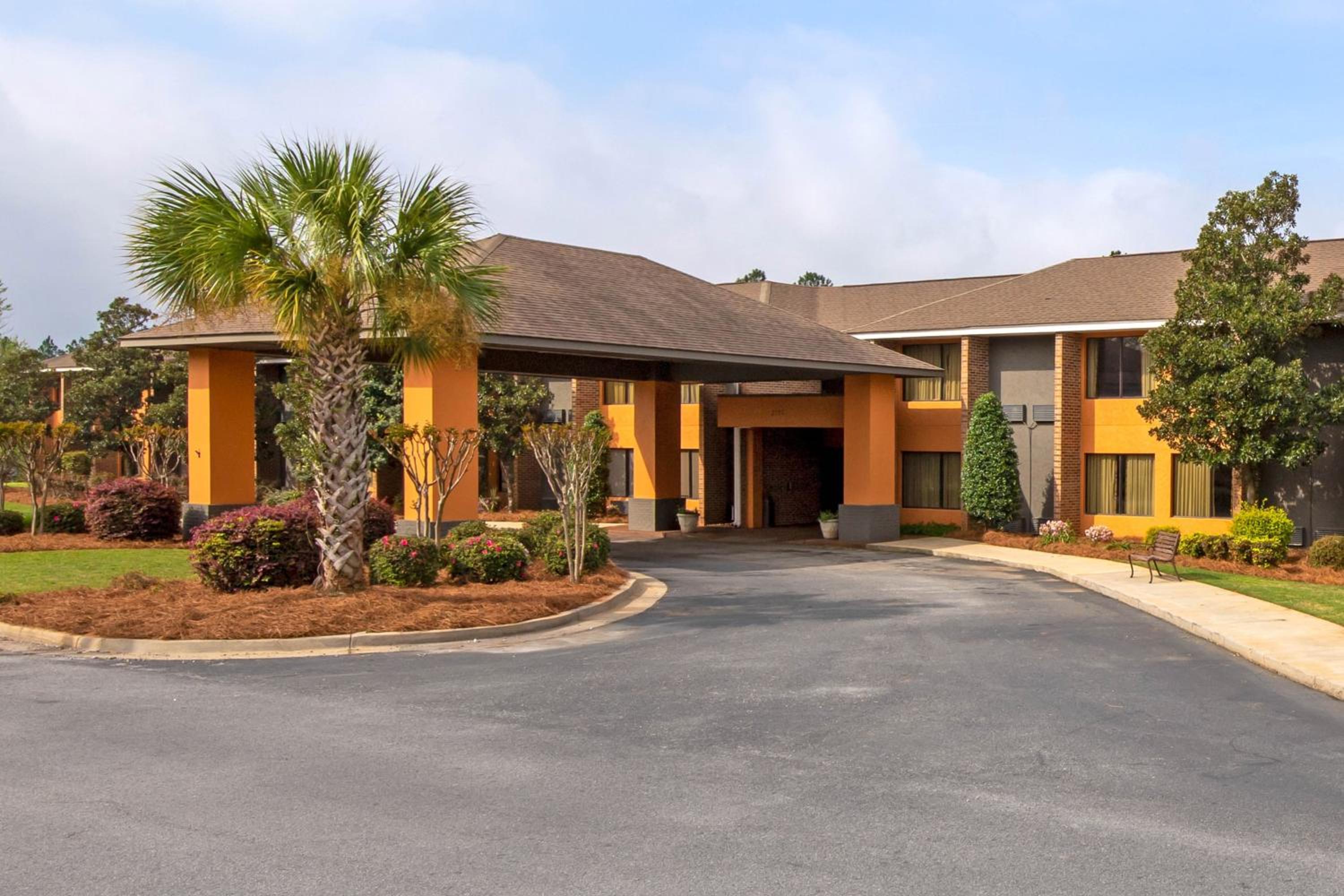 LikeHome Extended Stay Hotel Warner Robins view 2