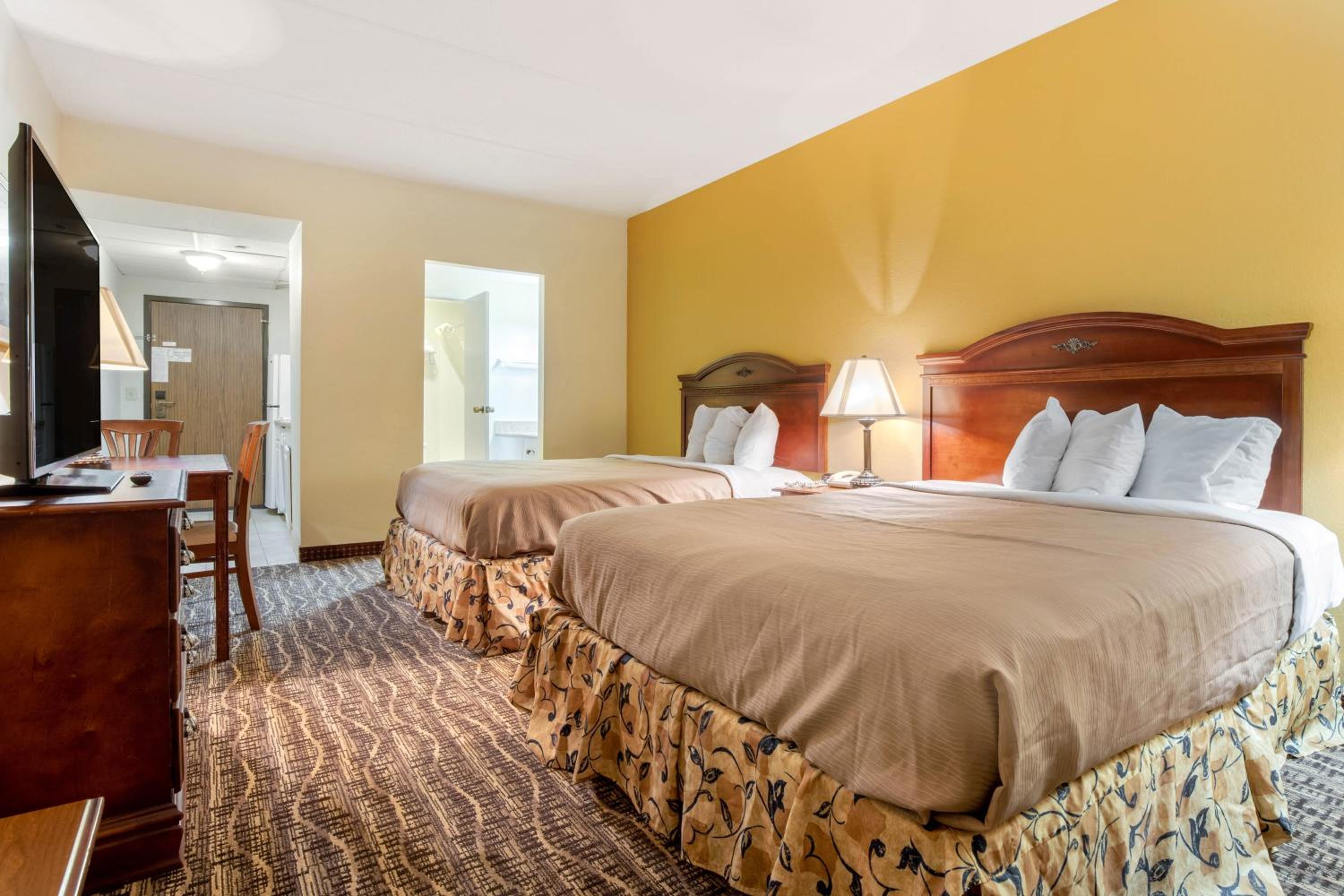 LikeHome Extended Stay Hotel Warner Robins view 3