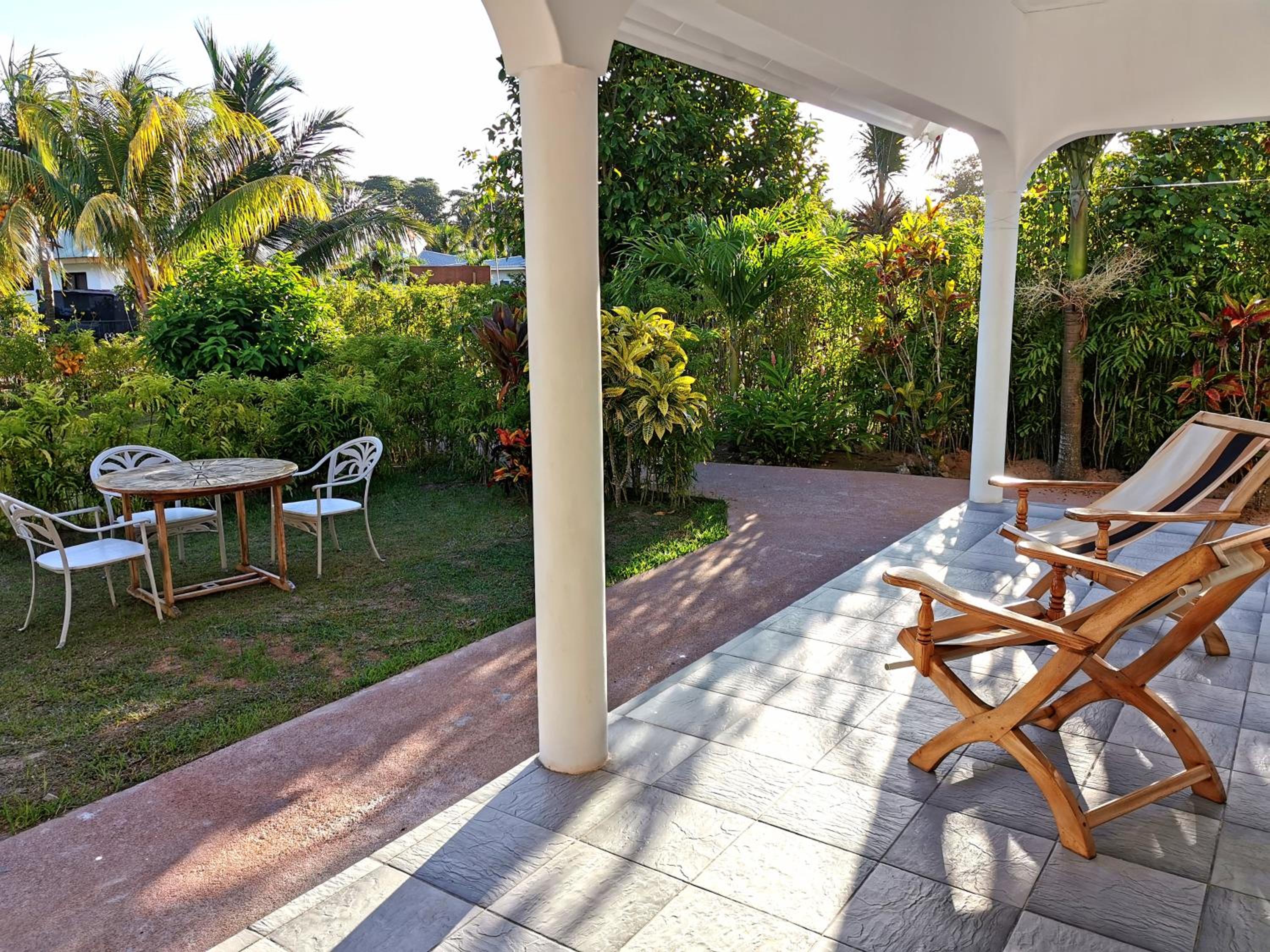 CHEZ MARVA Grande Villa COCO 3 à 12 personnes photo 2