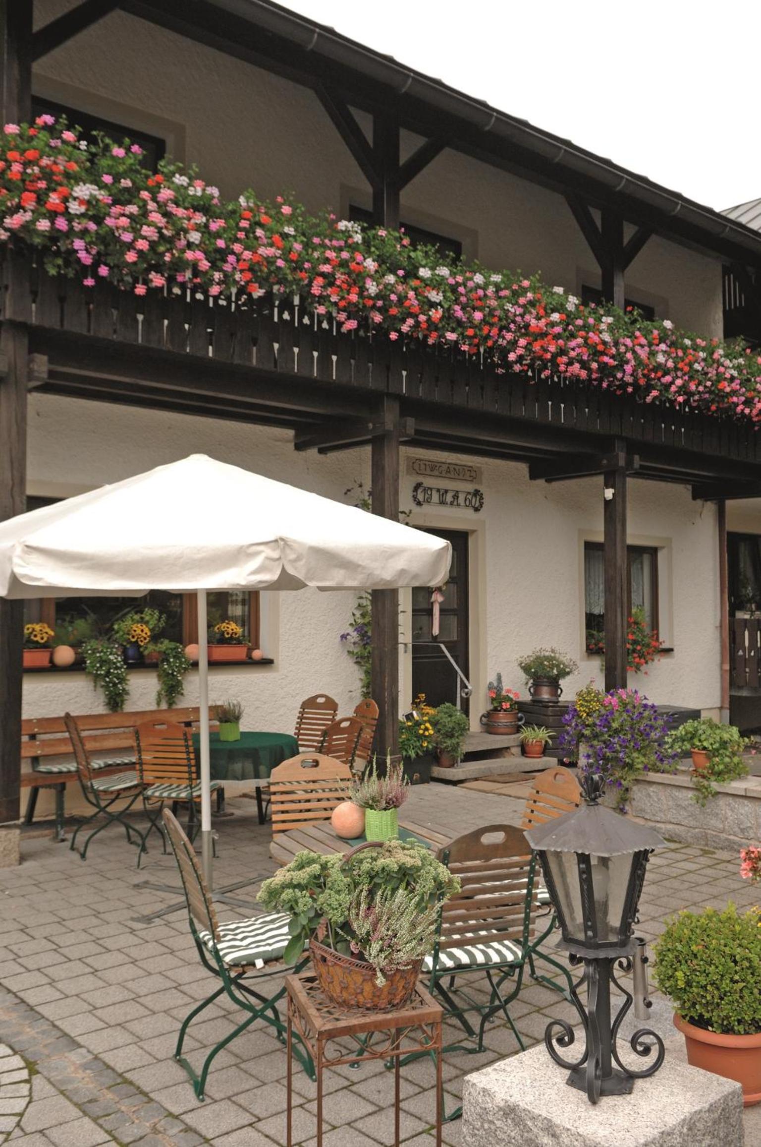 Landhaus-Pension Zum Waffenschmied - Property Image 9