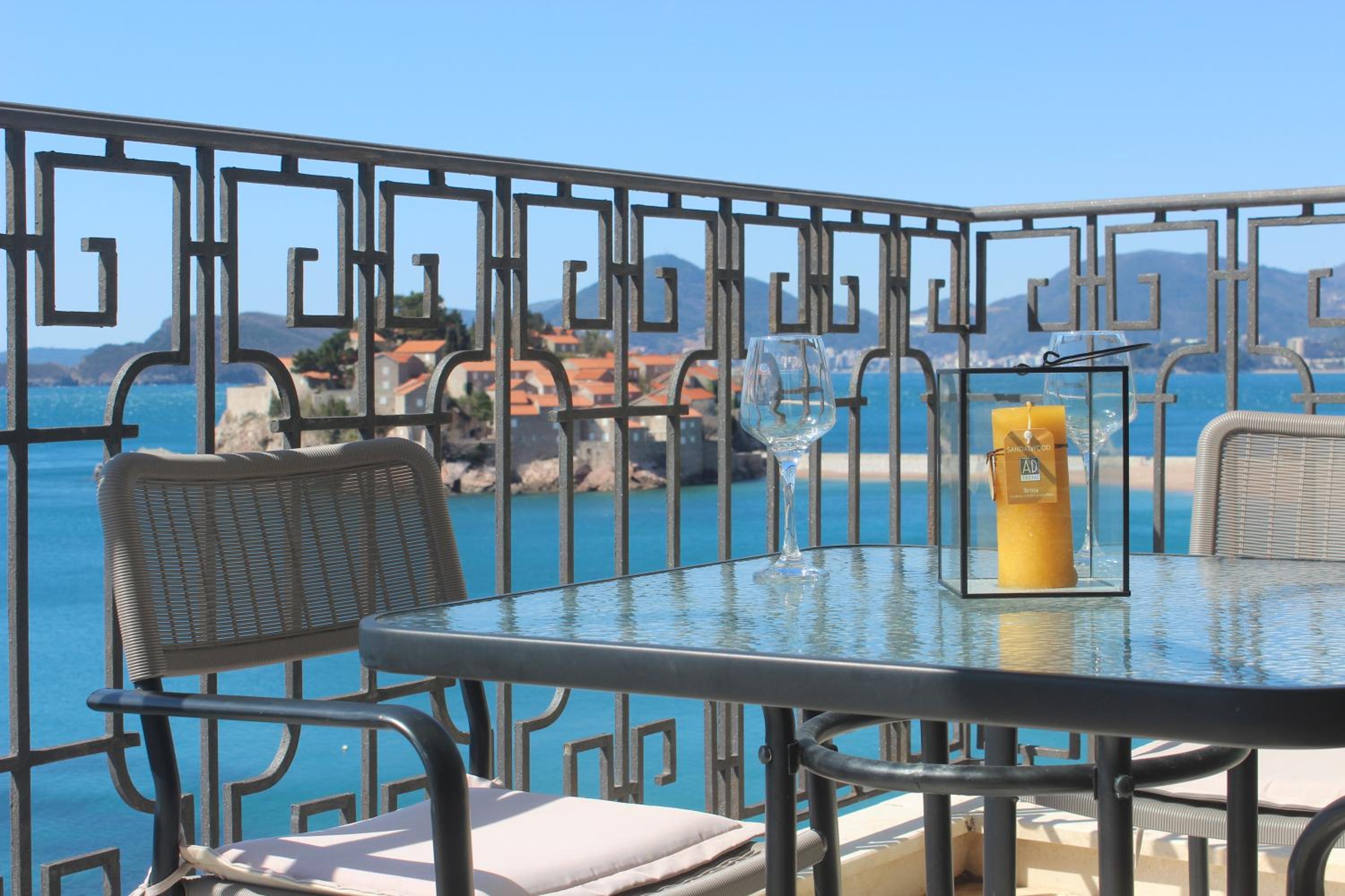 Sveti Stefan Beach Apartment