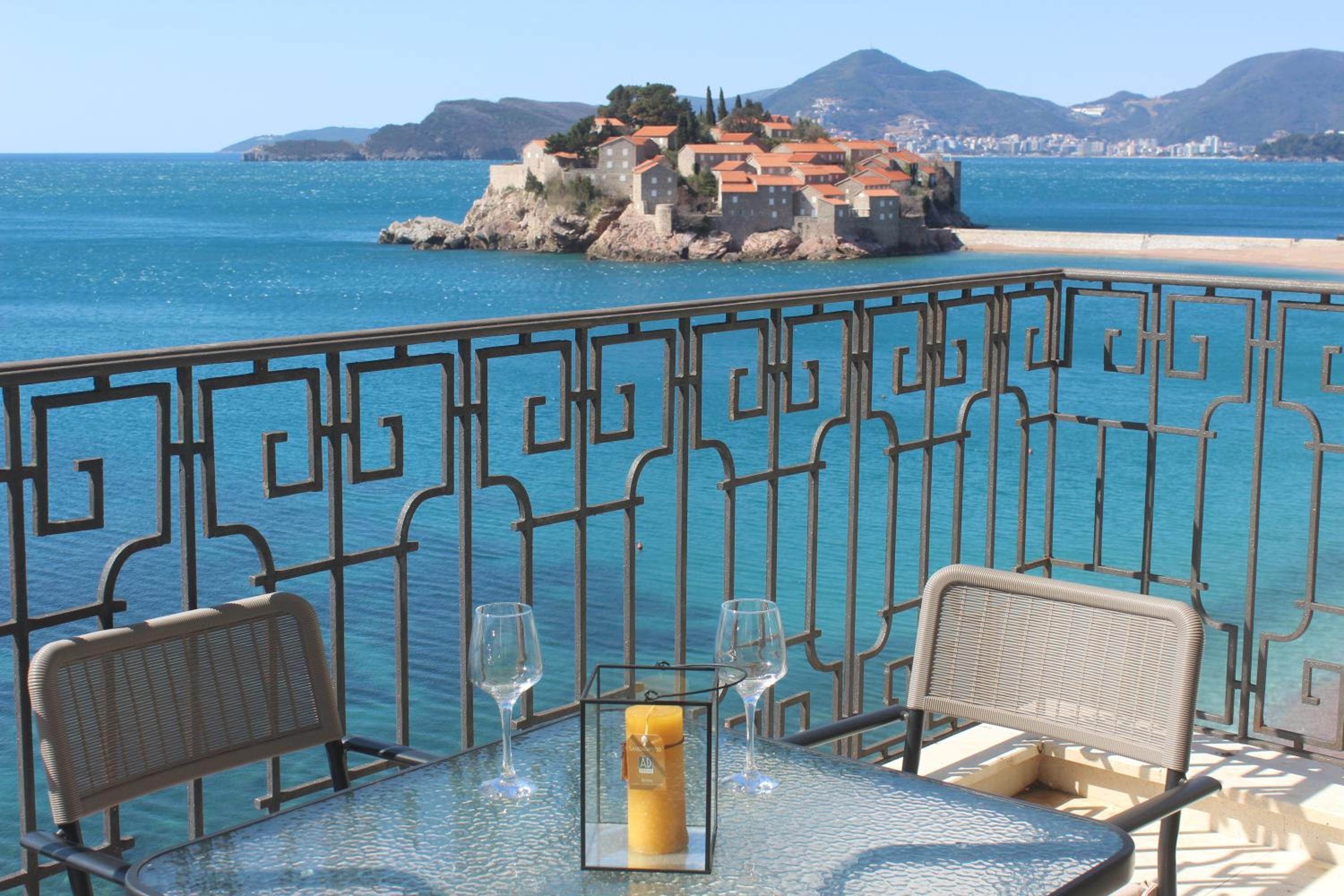 Sveti Stefan Beach Apartment