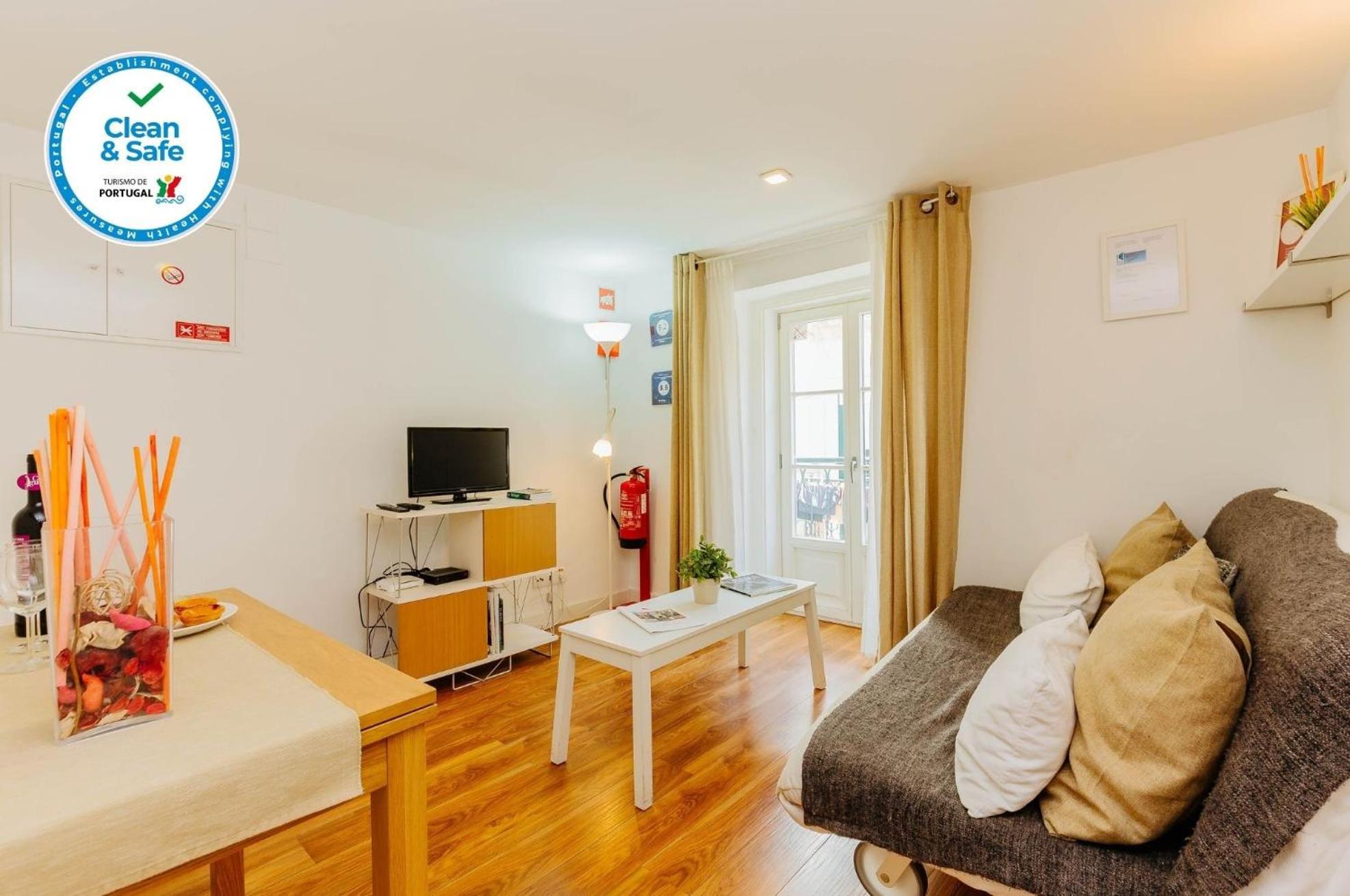 Rent4Rest Bairro Alto Charming 1Bd Apartment