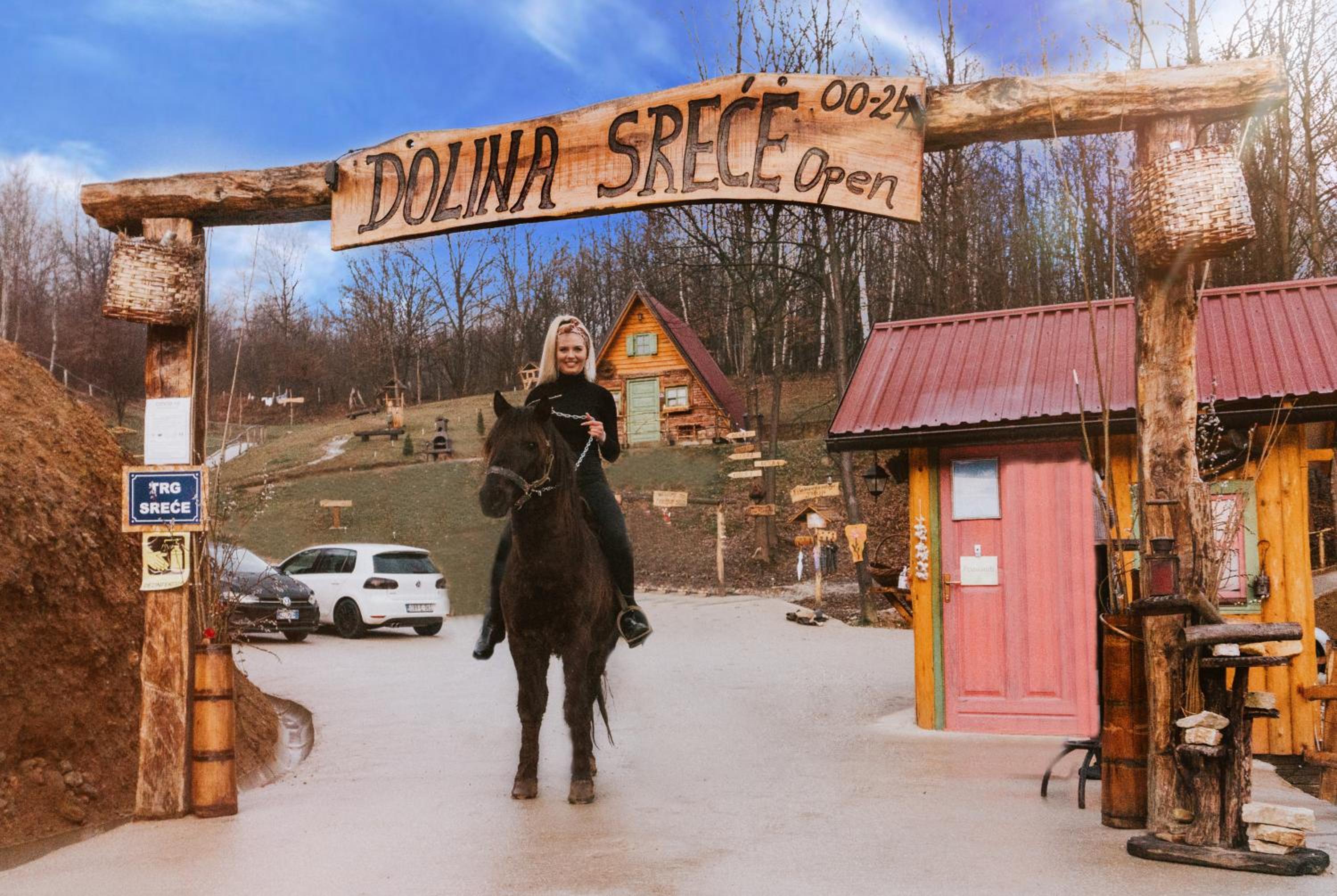 Etno Village Dolina Sreće view 5