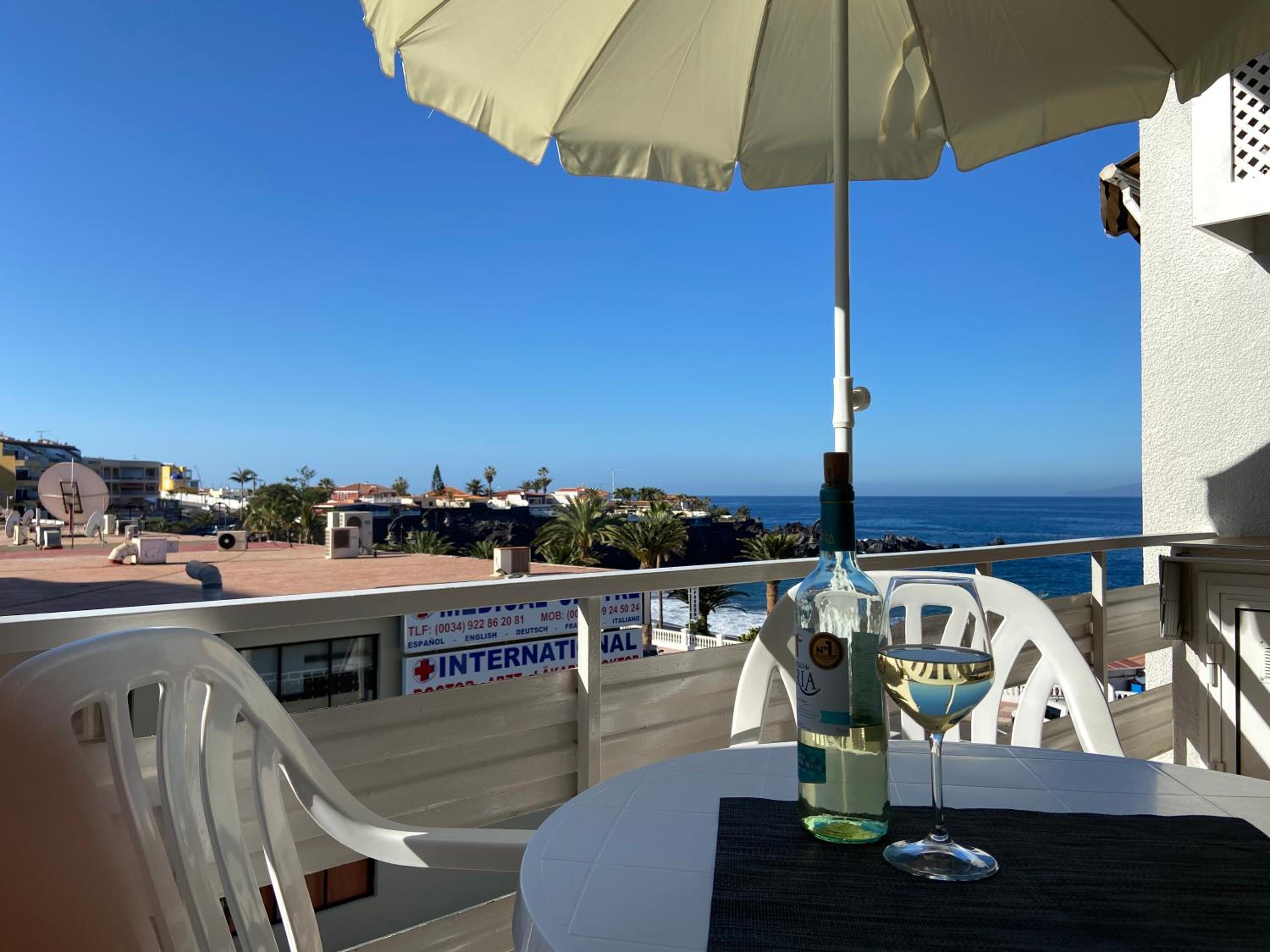Ocean View Apartment at the beach Playa de La Arena