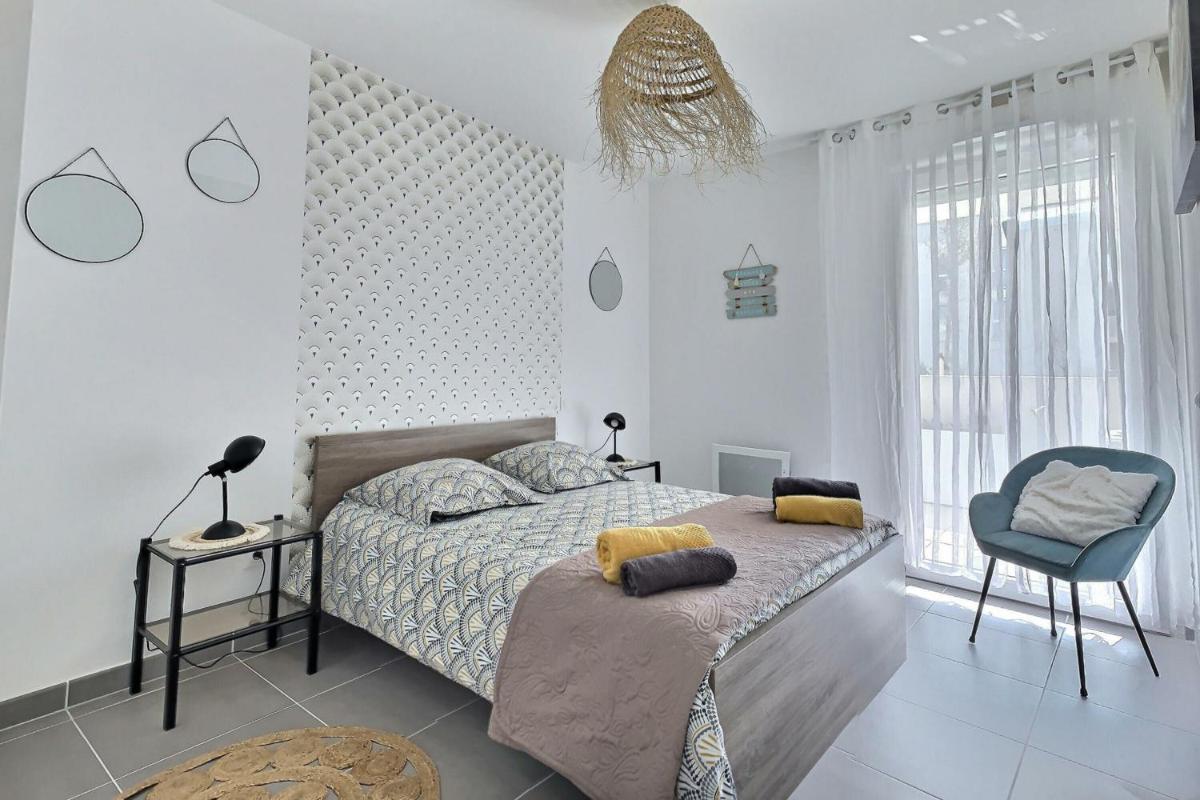 A 600m de la mer, Coquet appartement avec terrasse pour 4 personnes view 3