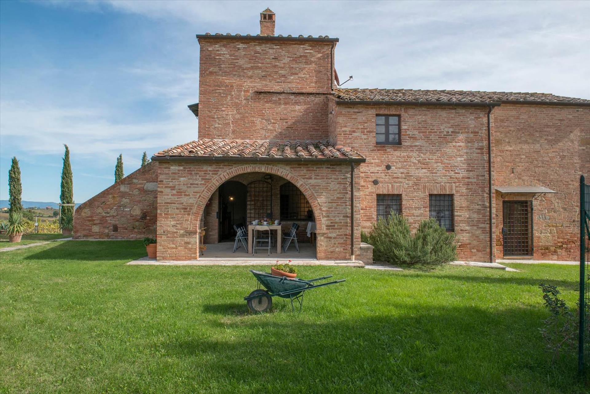 CASALE DEI 12, Emma Villas view 4