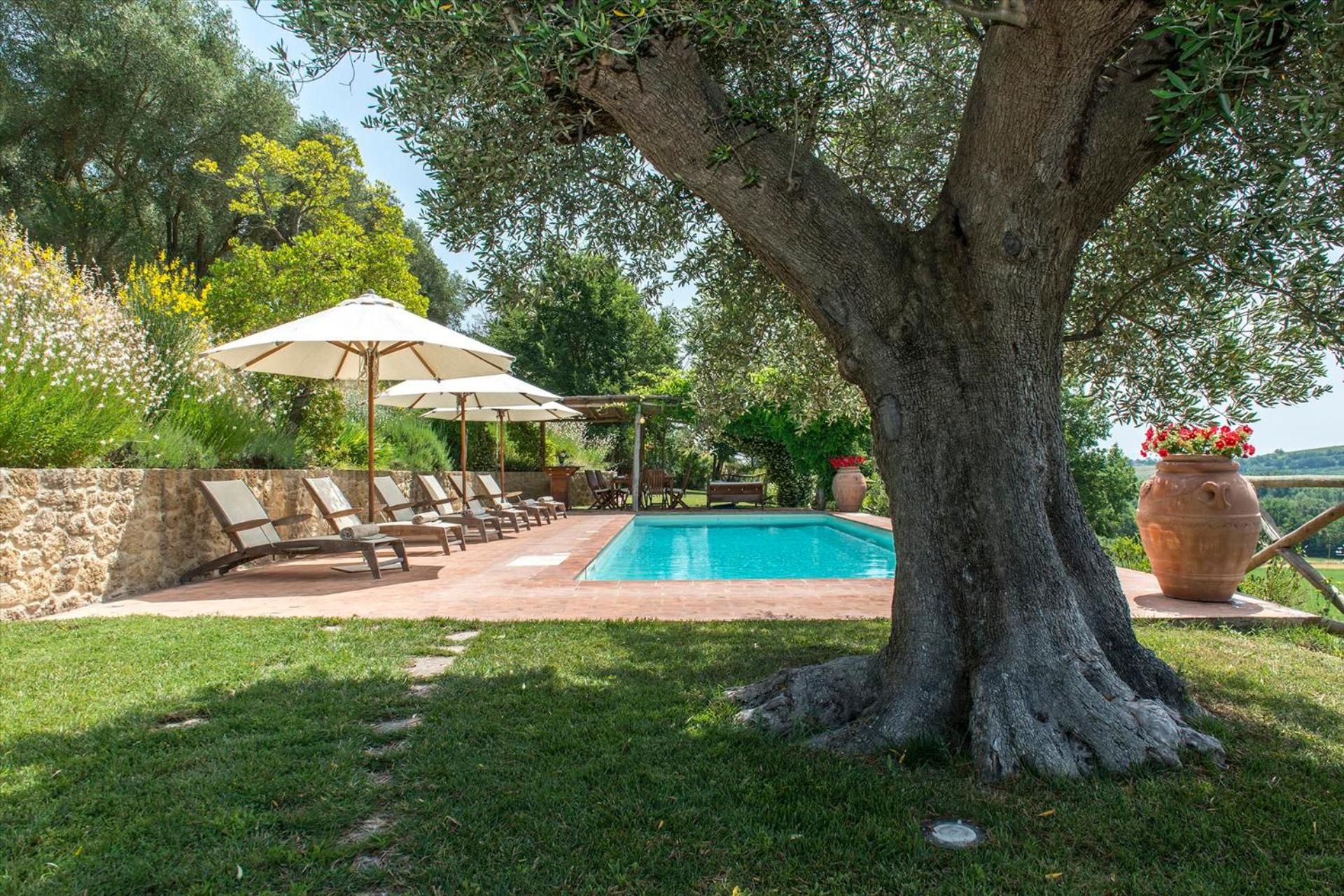 PODERE SAN BUONO 6, Emma Villas view 5