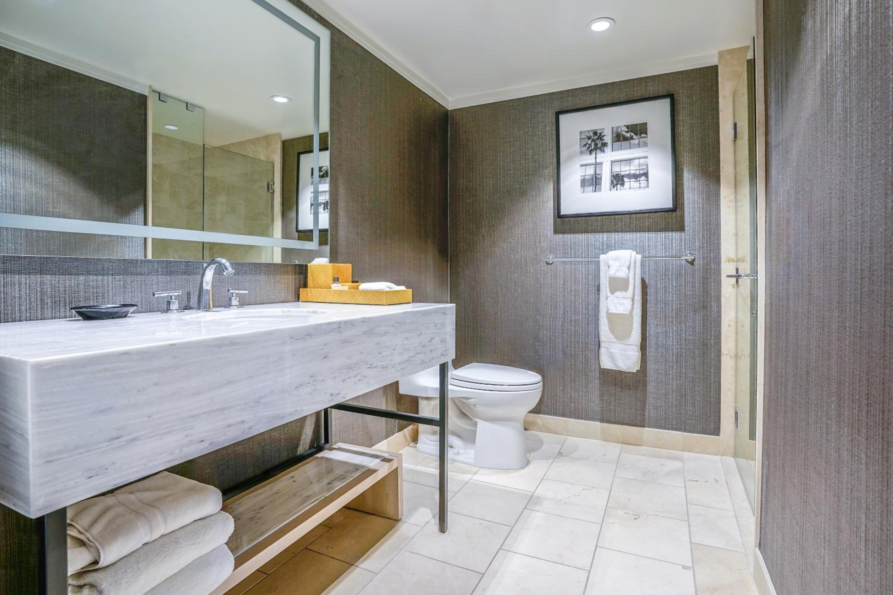Burbank Vacations - Hotel Amarano Burbank-Hollywood - Property Image 29