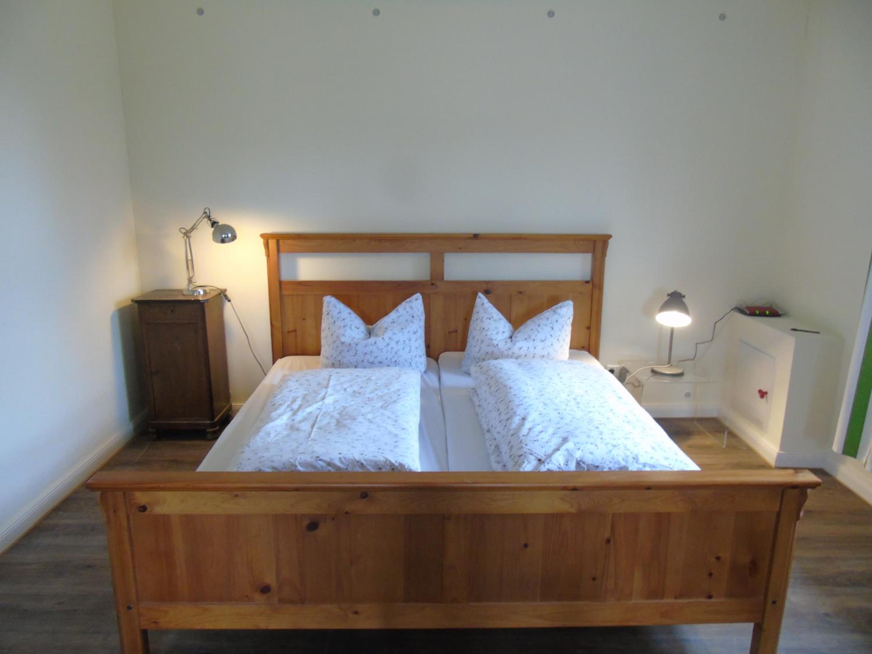 Futterhaus neben der Wasserburg Liepen view 5
